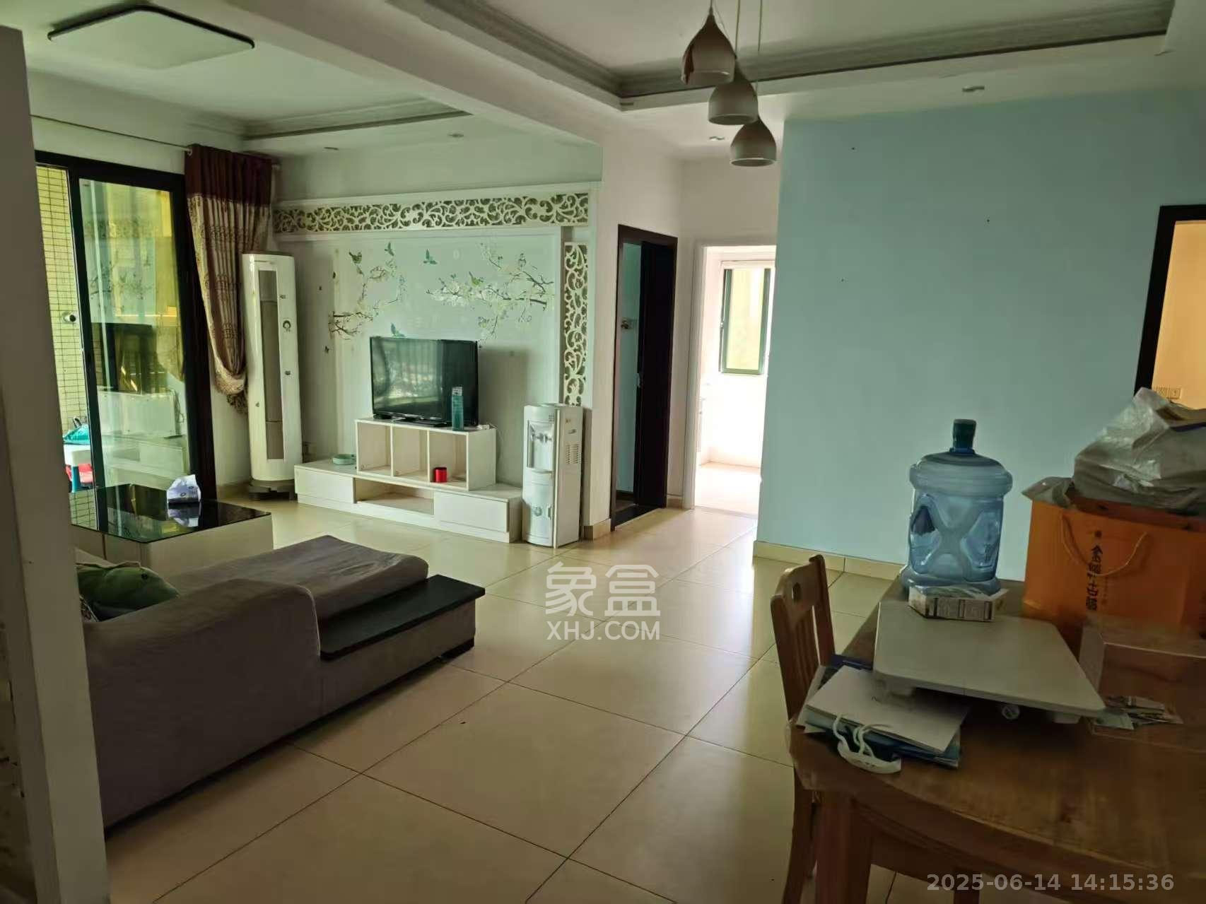 富基世纪公园 3室2厅2卫 1600.0元/月 富基世纪公园 3室2厅2卫 1600.0元/月室内图