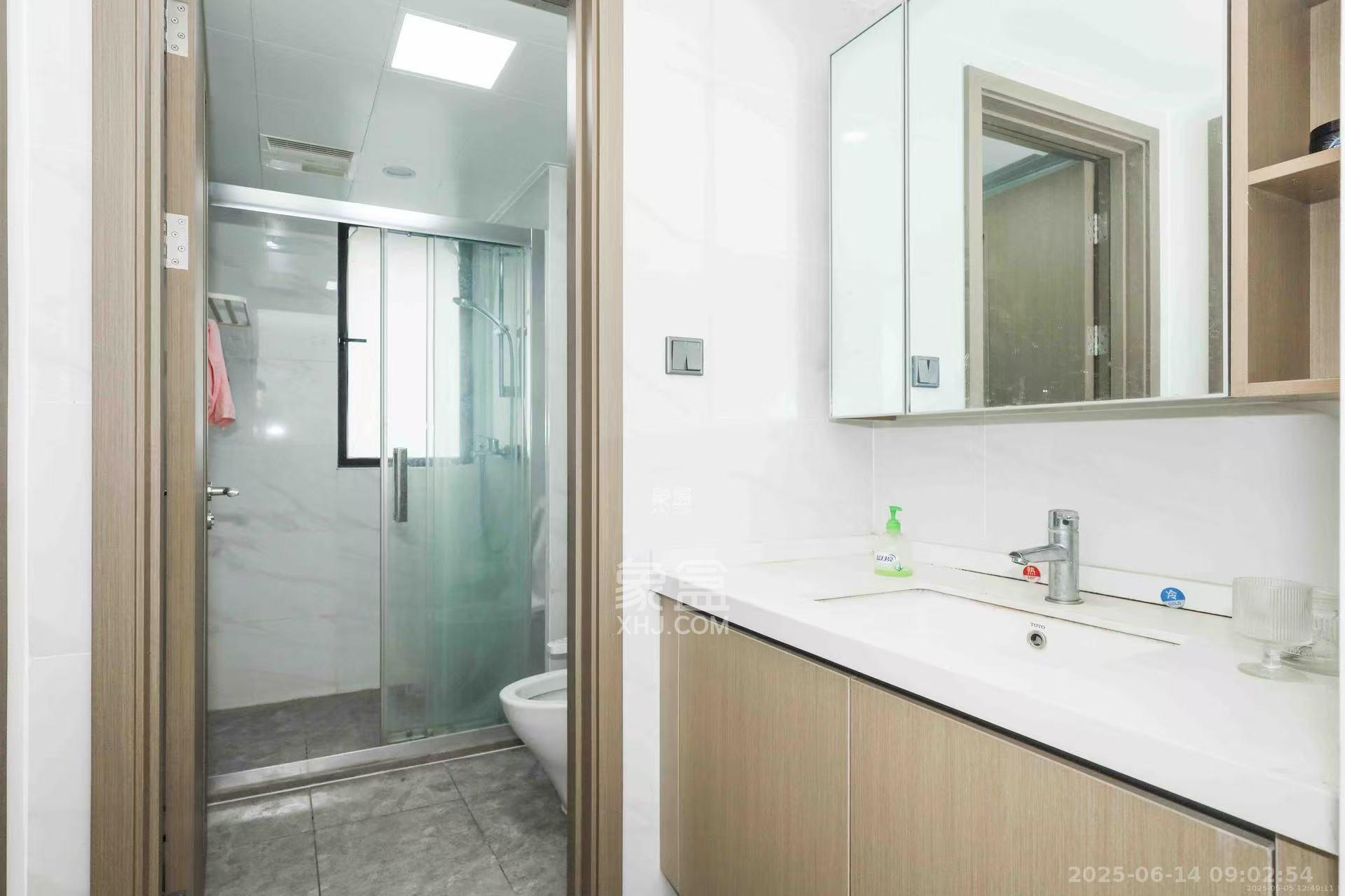 招商华发依云曦城 4室2厅2卫 3000.0元/月 招商华发依云曦城 4室2厅2卫 3000.0元/月室内图