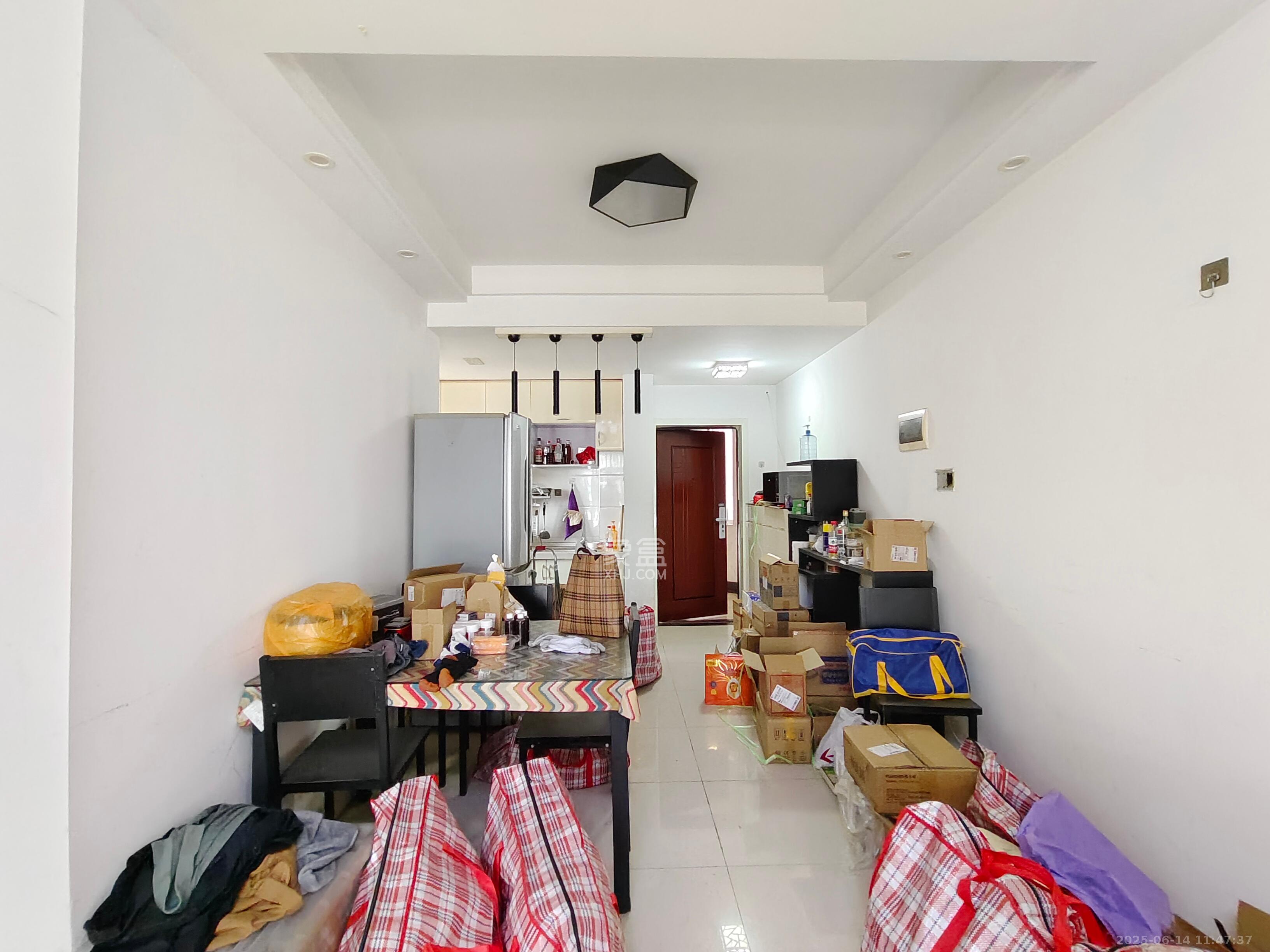 东门壹号家园  2室2厅1卫   2300.00元/月室内图1