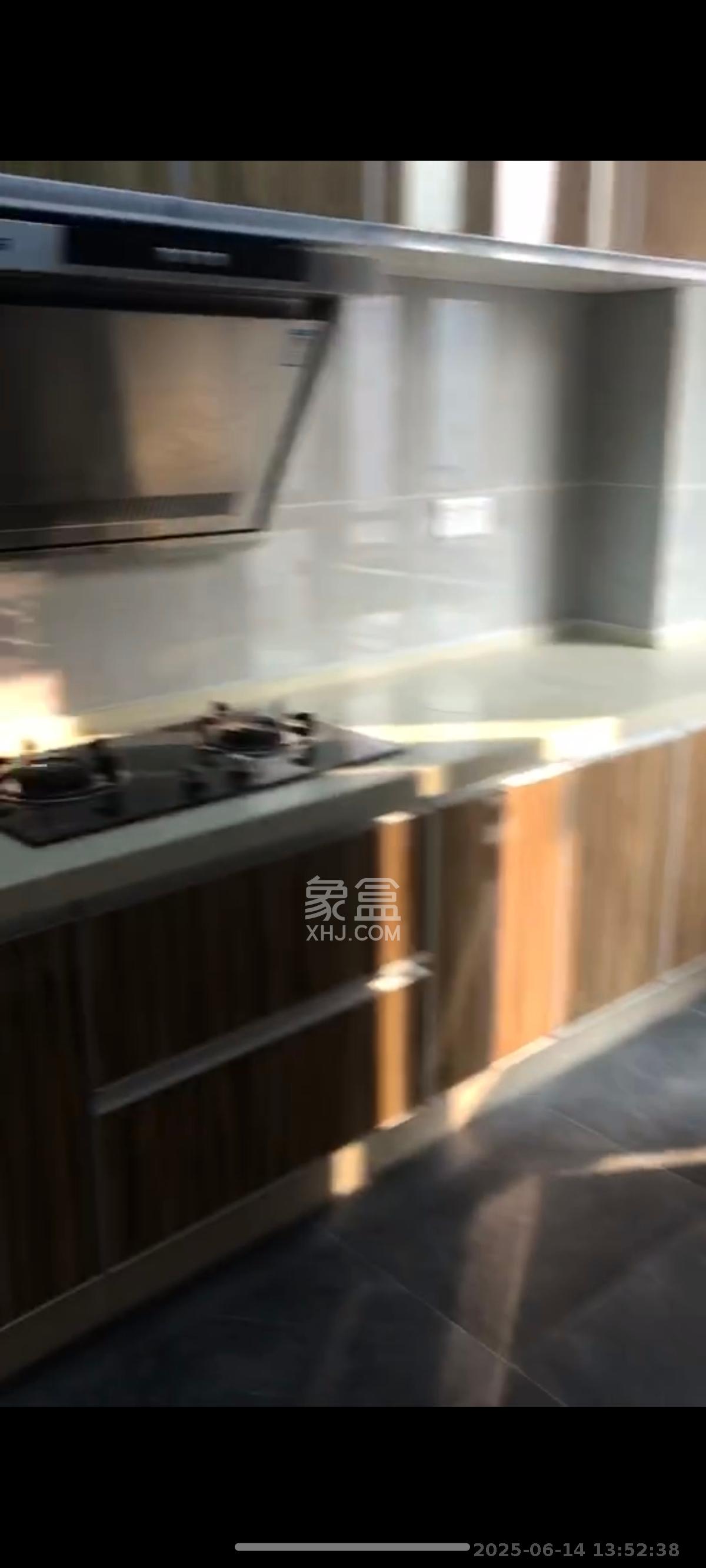 梅溪湖合能璞丽  3室2厅2卫   2600.00元/月室内图