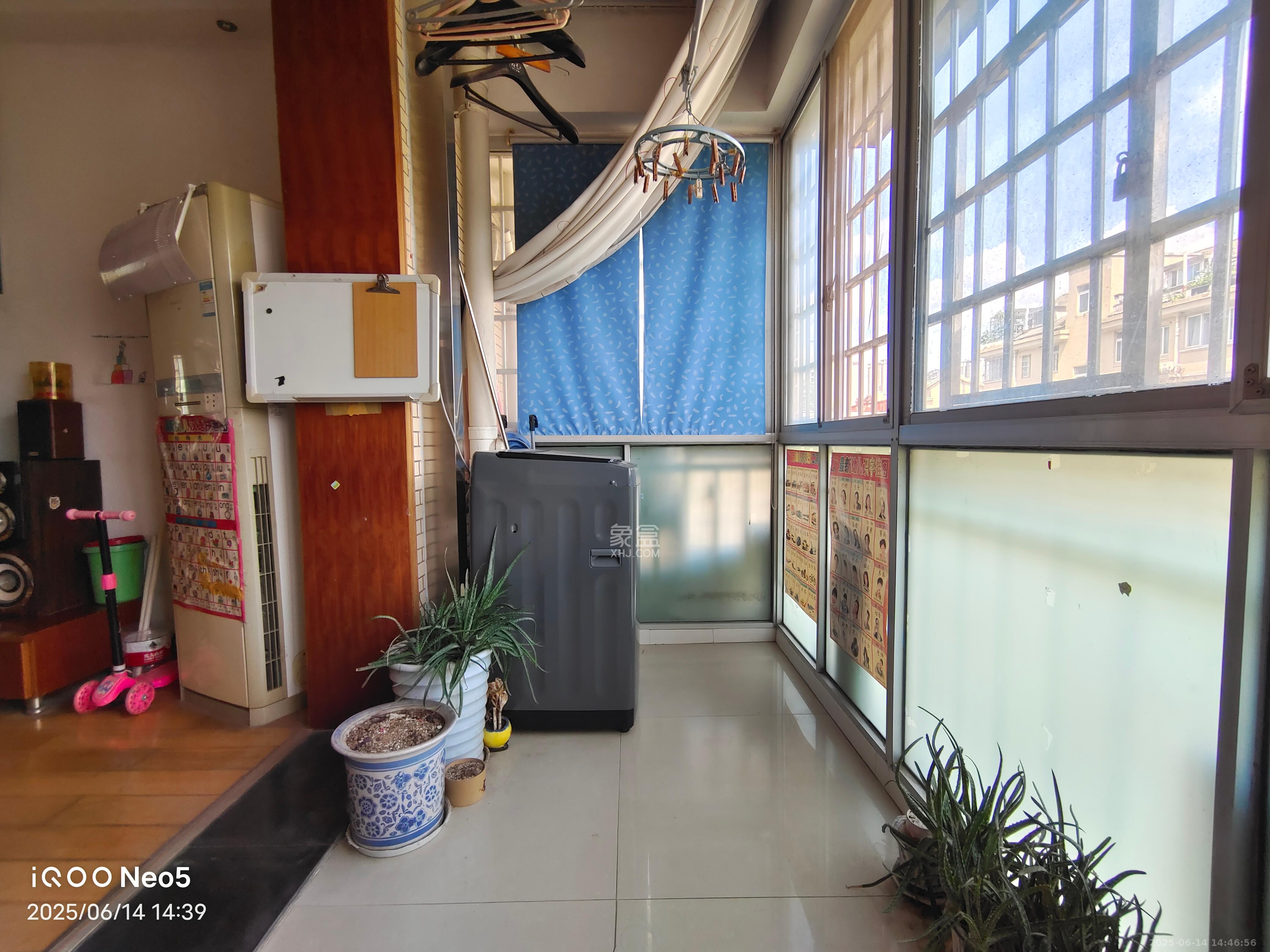 鄱阳小区  3室2厅1卫   1500.00元/月室内图