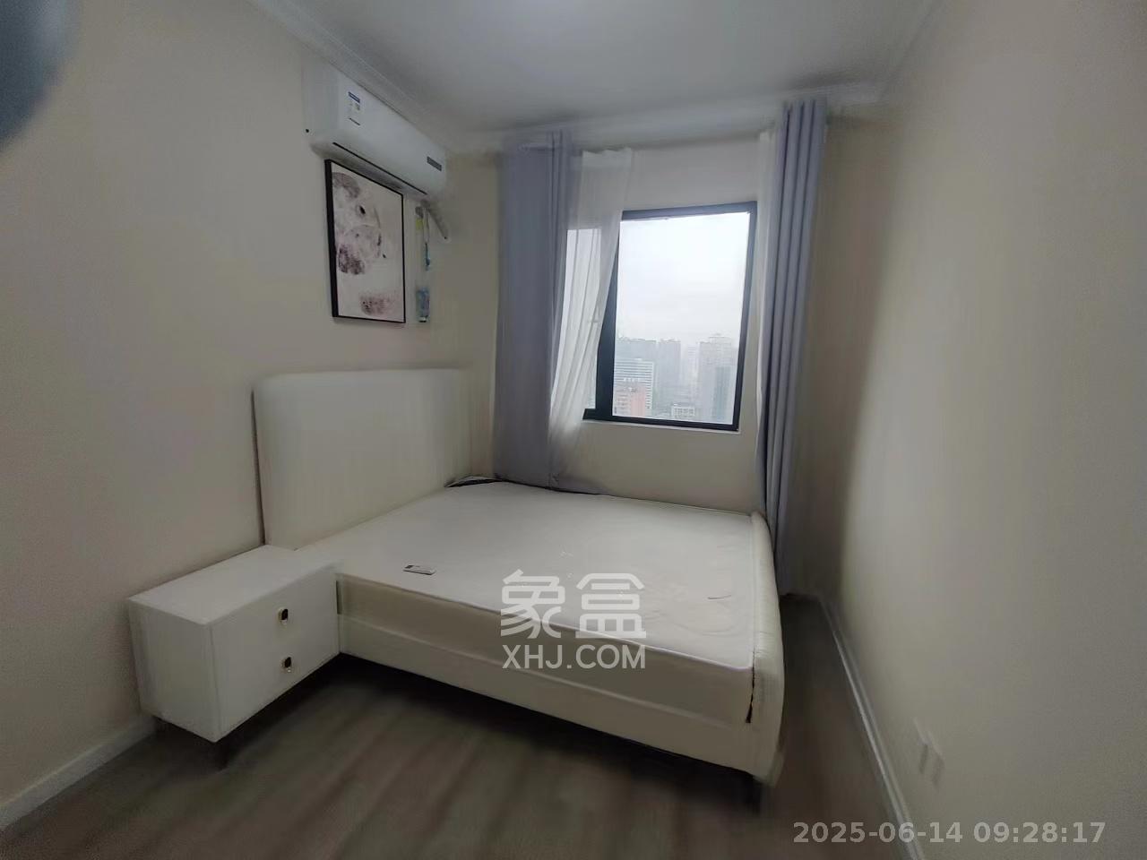 韭菜园嘉苑  1室0厅0卫   3500.00元/月室内图