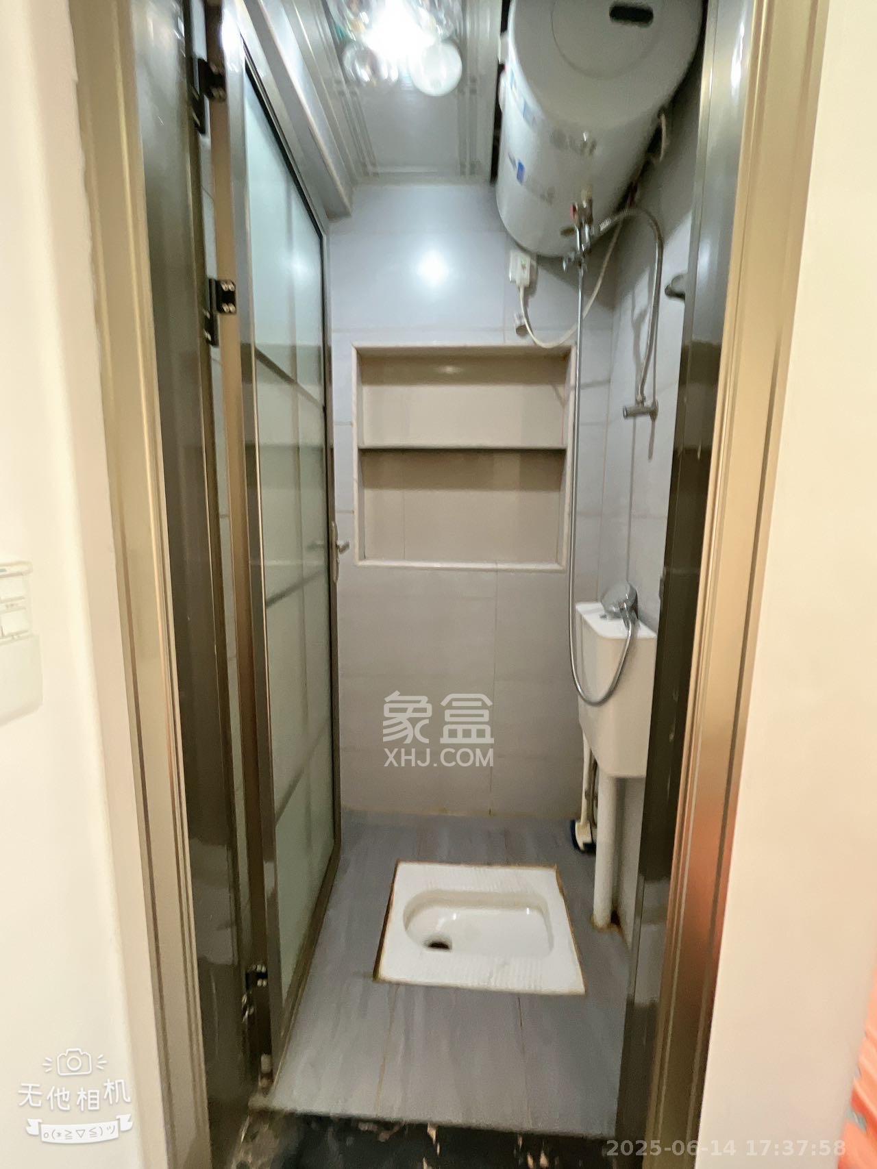 和康园小区  1室0厅1卫   600.00元/月室内图