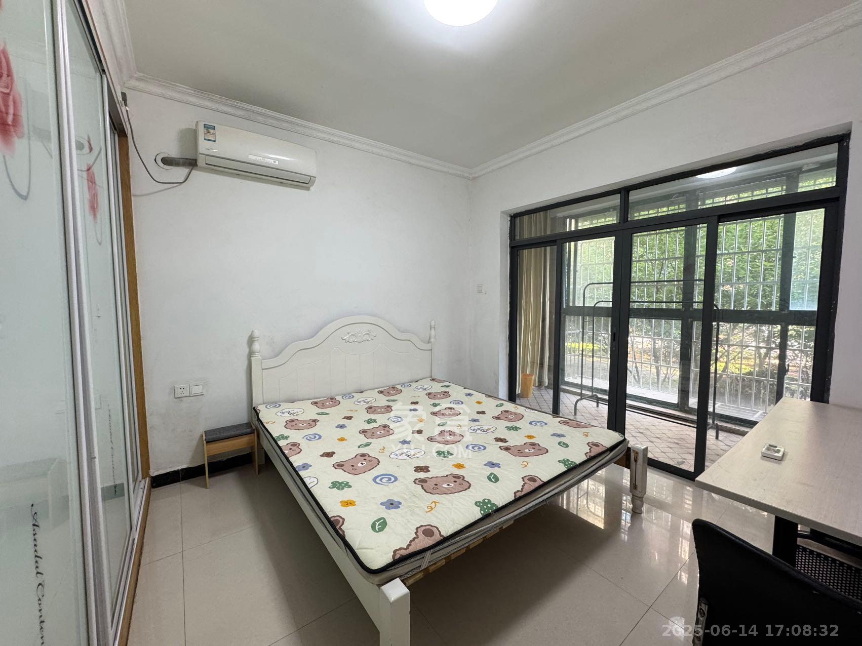 茶山馨苑  2室1厅1卫    2300.0元/月 茶山馨苑  2室1厅1卫    2300.0元/月室内图