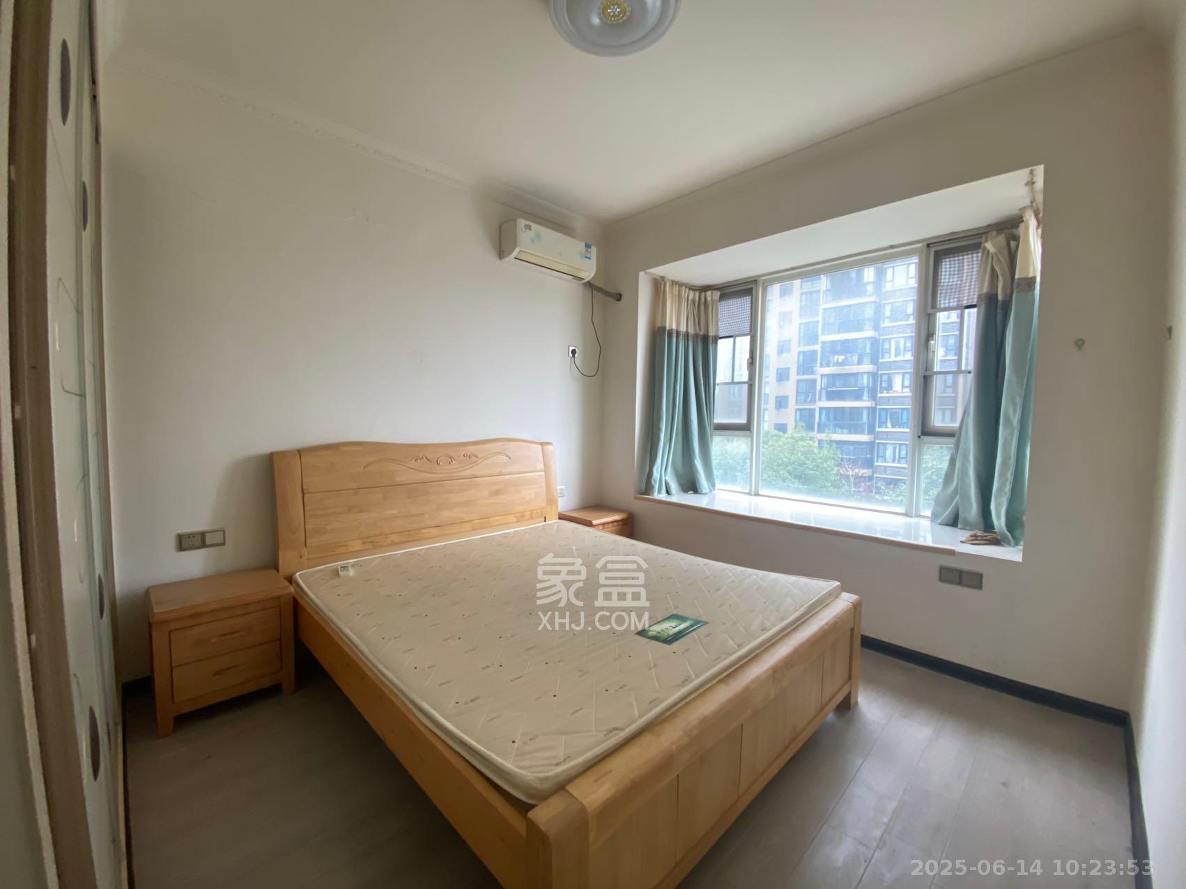 金鼎公园尚 2室2厅1卫 1800.0元/月 金鼎公园尚 2室2厅1卫 1800.0元/月室内图