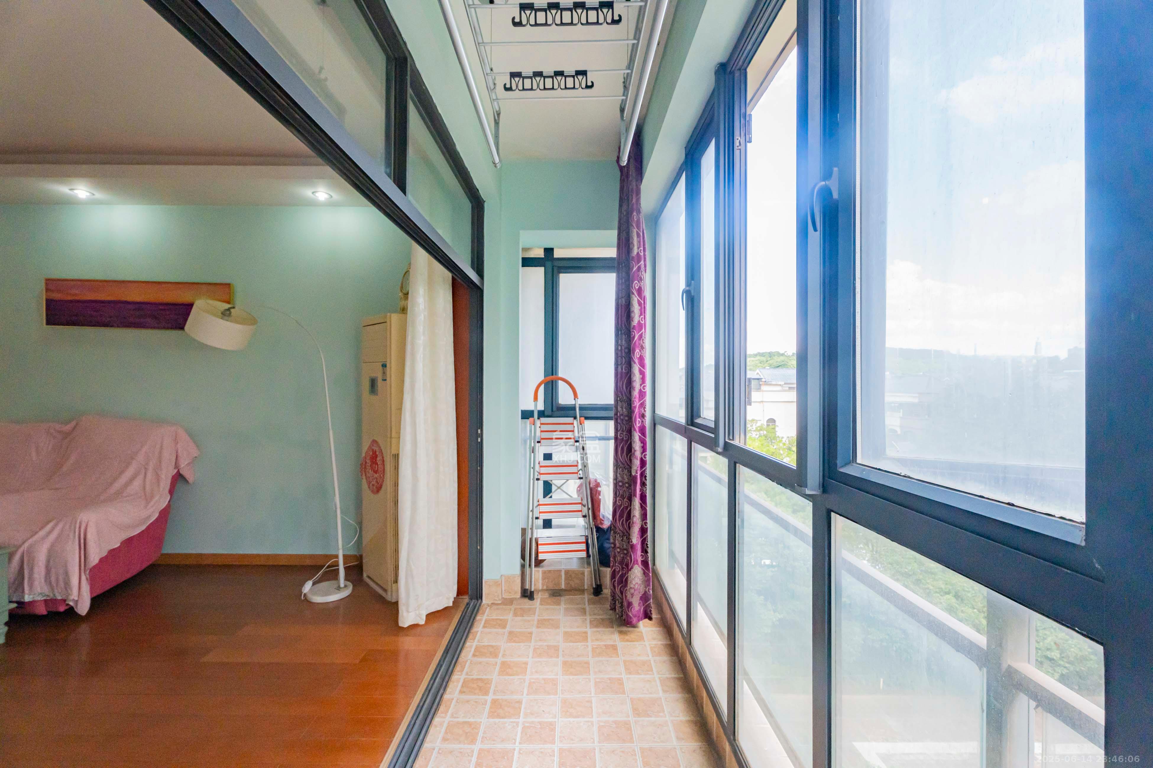 归心苑  3室2厅2卫    118.6万 归心苑  3室2厅2卫    118.6万阳台