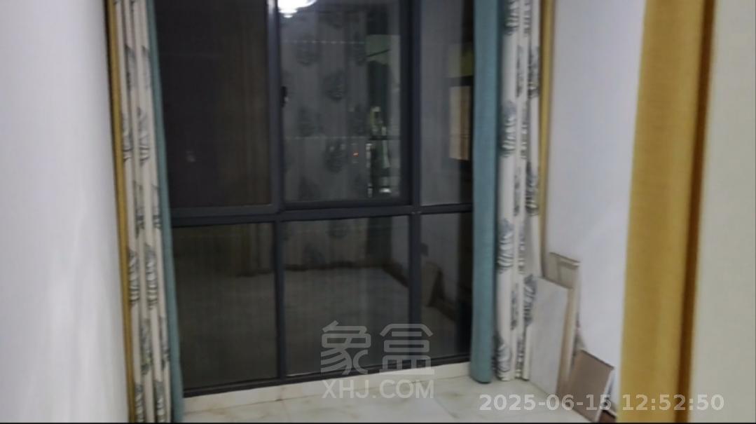 武广国际学苑  3室2厅1卫    2200.0元/月室内图