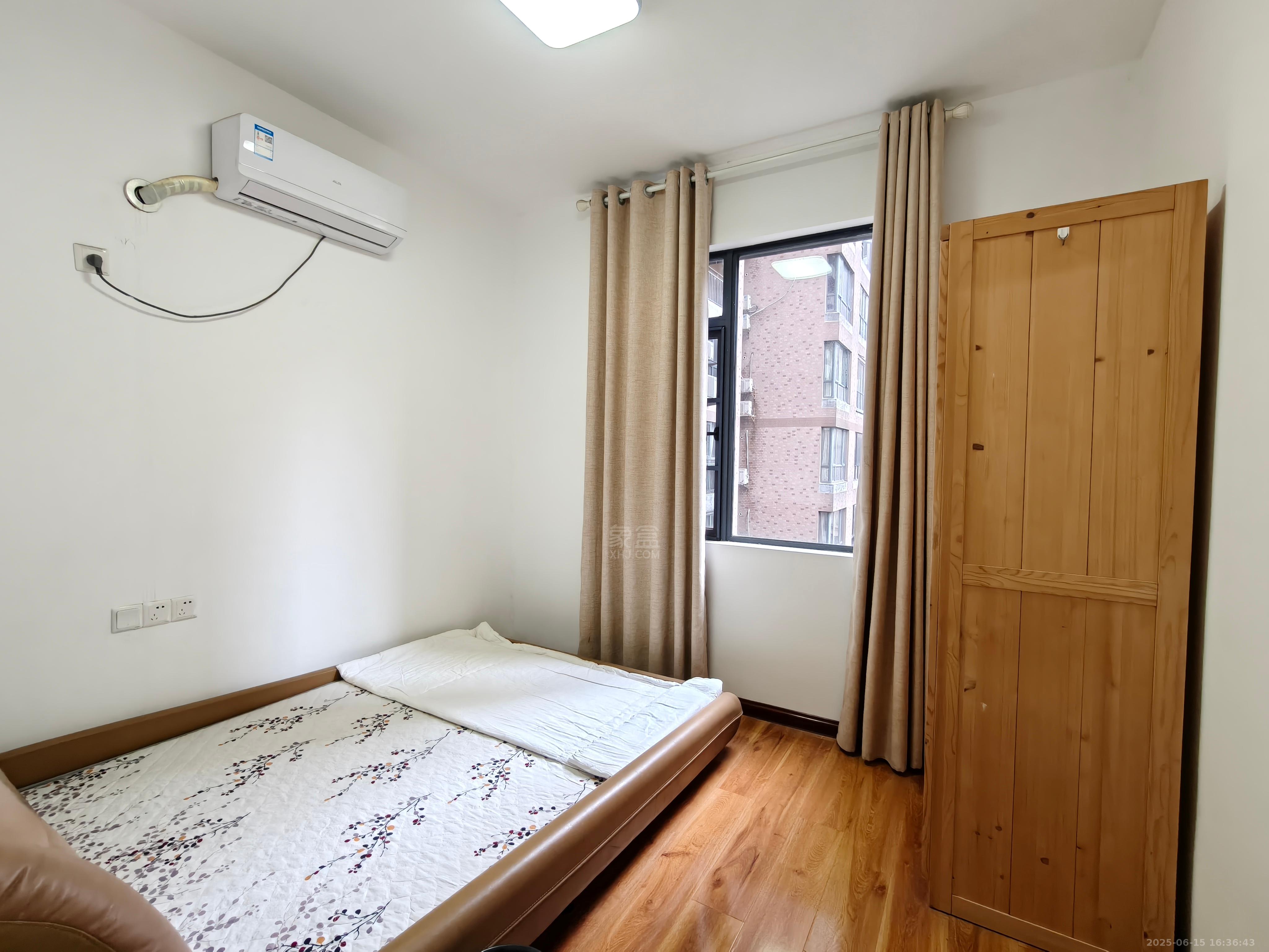 湘银星城 3室2厅1卫 1480.0元/月 湘银星城 3室2厅1卫 1480.0元/月室内图