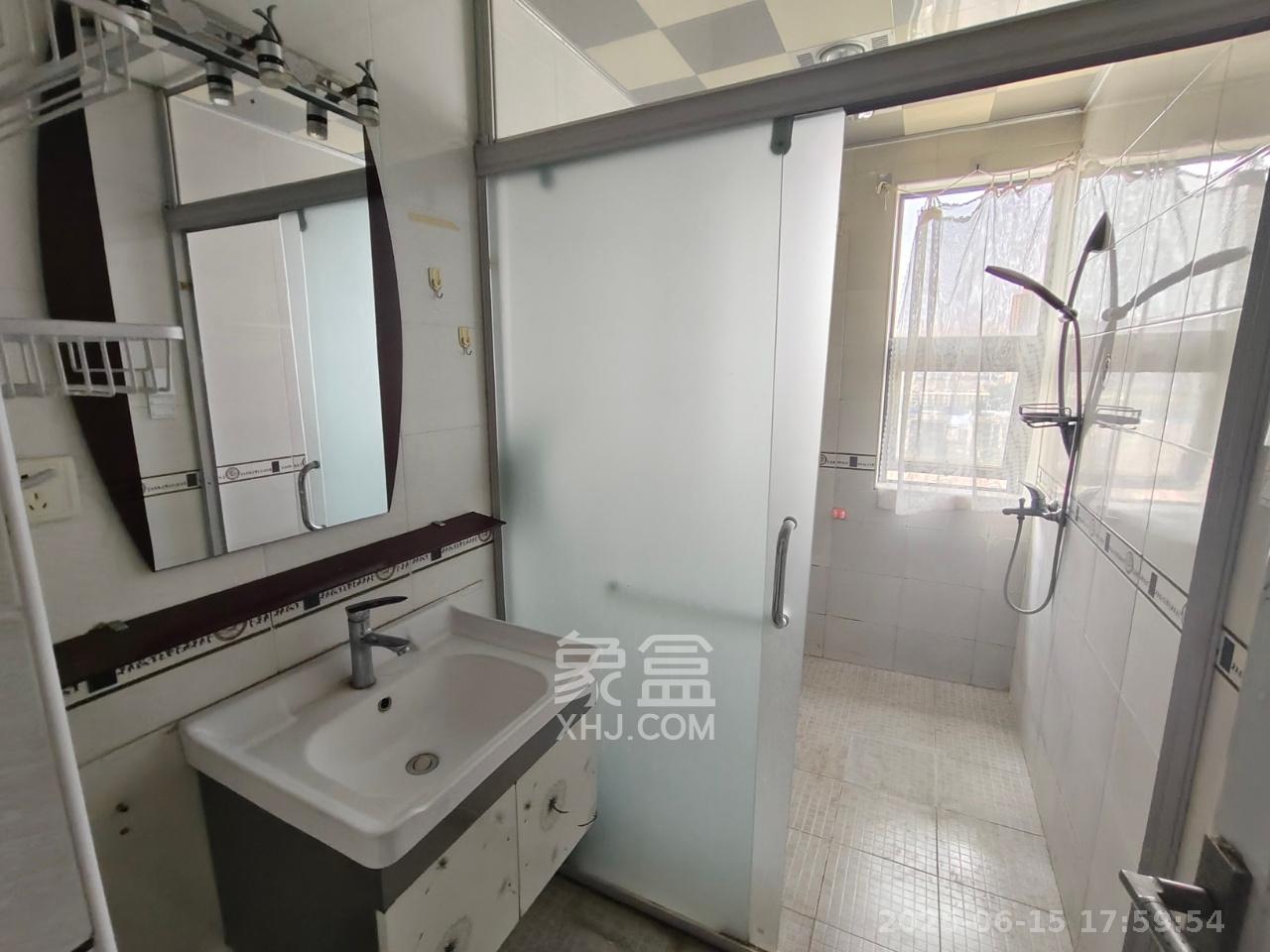 茂华国际湘  3室2厅2卫   2300.00元/月室内图