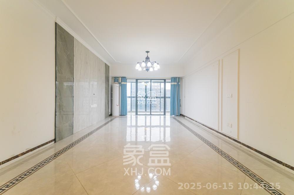 恒基凯旋门一二期 4室2厅3卫 3600.0元/月 恒基凯旋门一二期 4室2厅3卫 3600.0元/月室内图