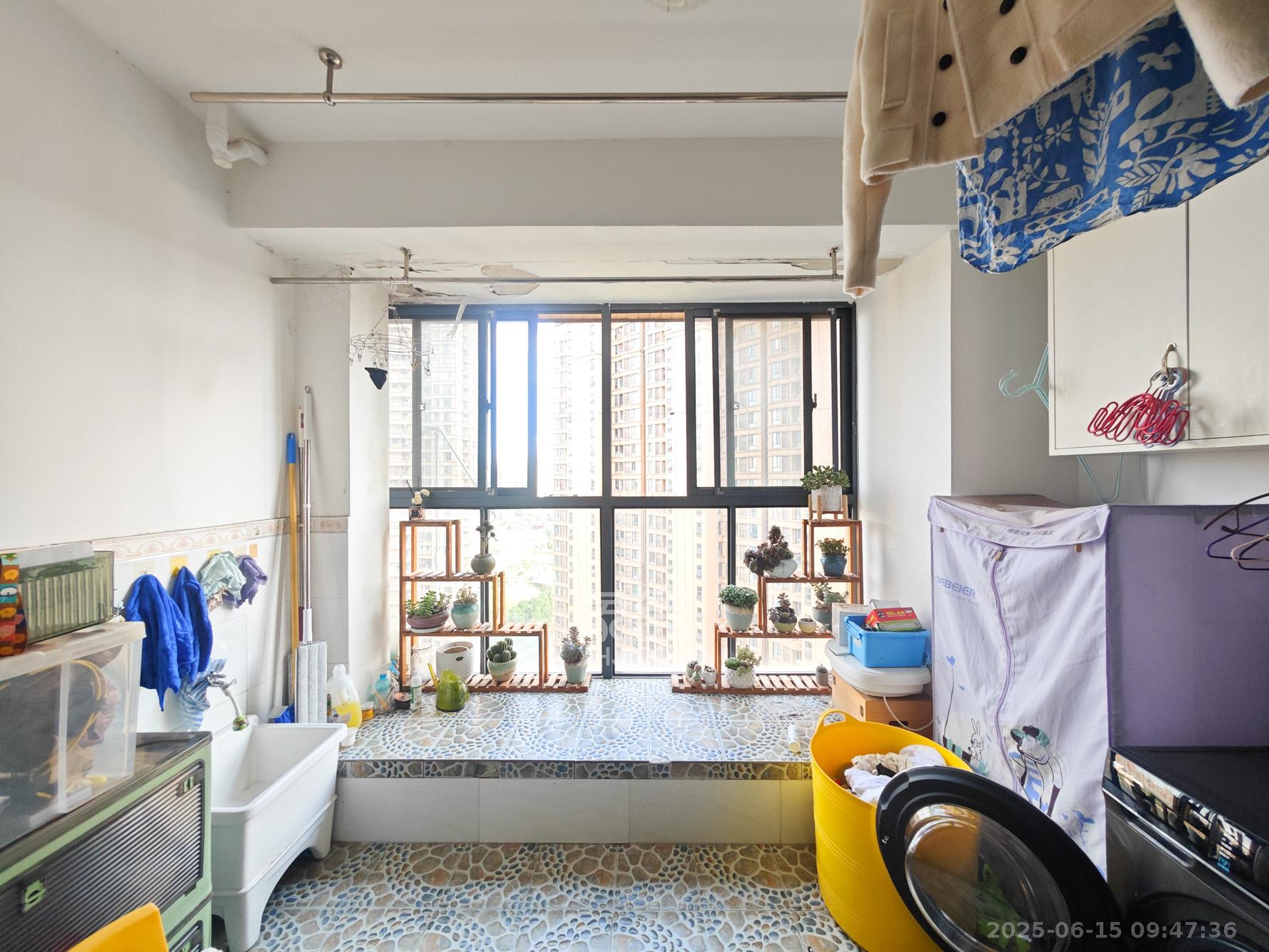 五矿万境水岸二期(五矿万境水岸和苑) 2室2厅1卫 91.8万 五矿万境水岸二期(五矿万境水岸和苑) 2室2厅1卫 91.8万其他