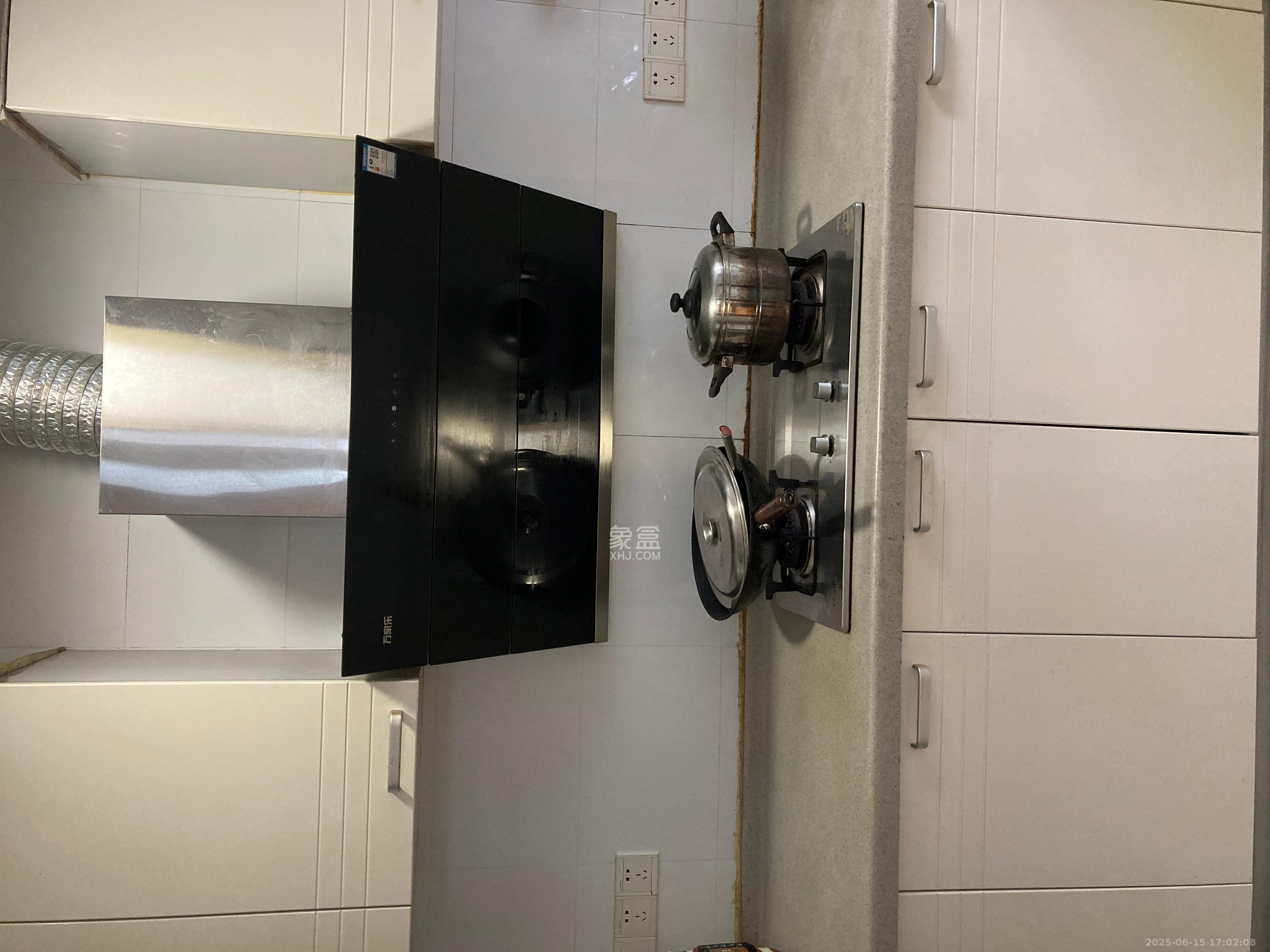 鑫远湘府华城 3室2厅2卫 2800.0元/月 鑫远湘府华城 3室2厅2卫 2800.0元/月室内图