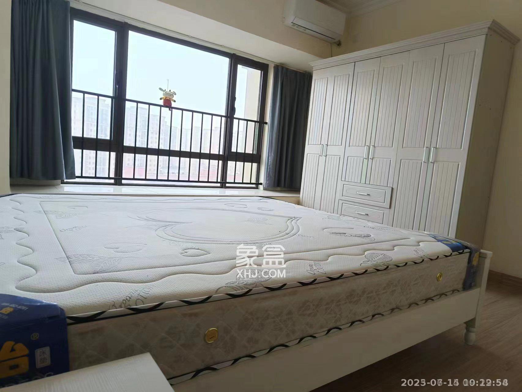 碧桂园公园壹号(凯怡茗苑) 3室2厅2卫 2000.0元/月 碧桂园公园壹号(凯怡茗苑) 3室2厅2卫 2000.0元/月室内图