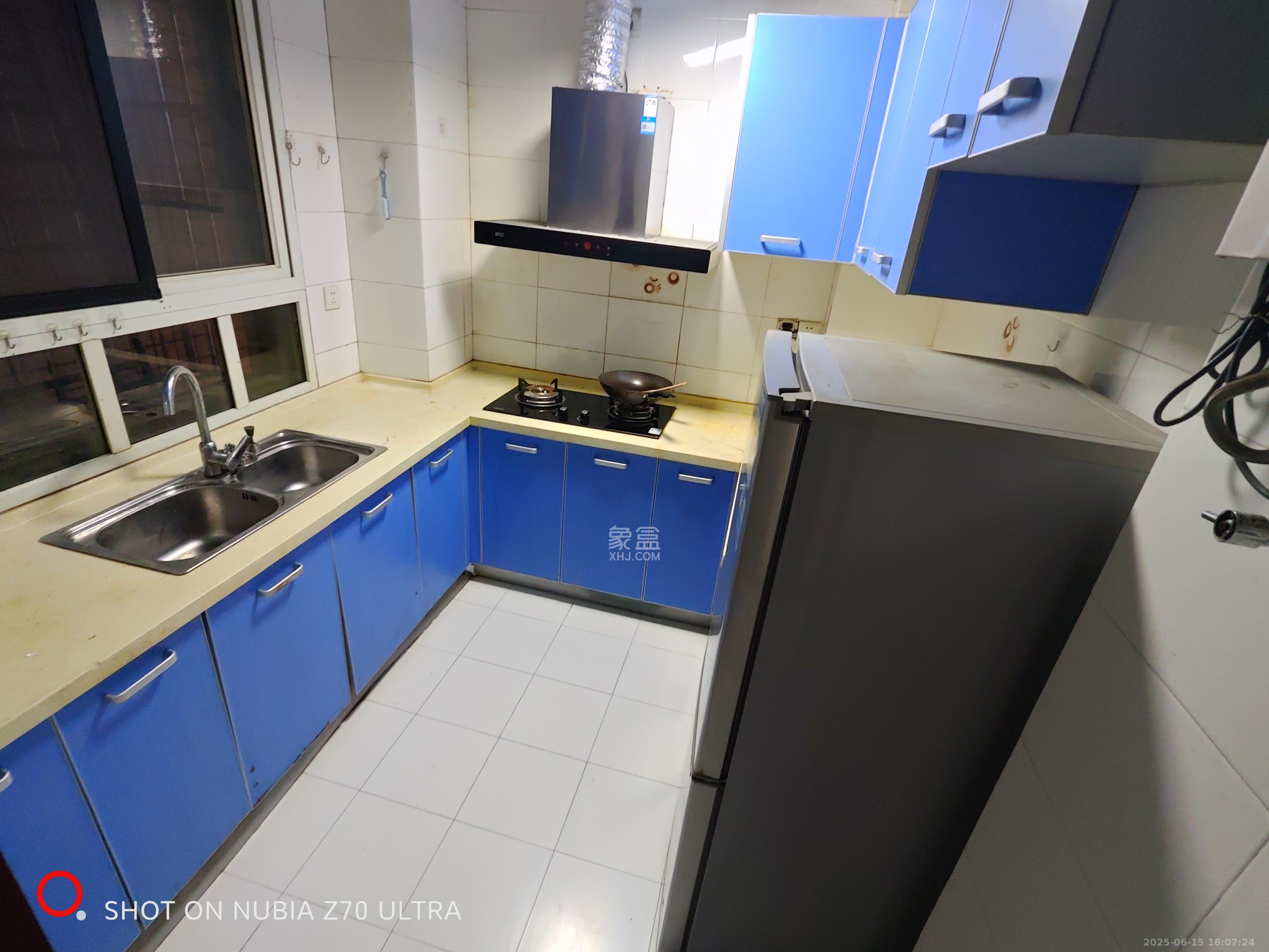 鑫溪大厦  1室1厅1卫    2600.0元/月 鑫溪大厦  1室1厅1卫    2600.0元/月室内图