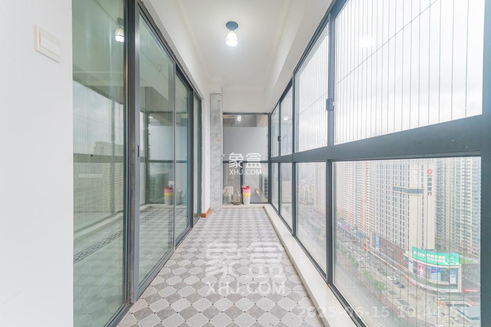 恒基凯旋门一二期 4室2厅3卫 3600.0元/月 恒基凯旋门一二期 4室2厅3卫 3600.0元/月室内图