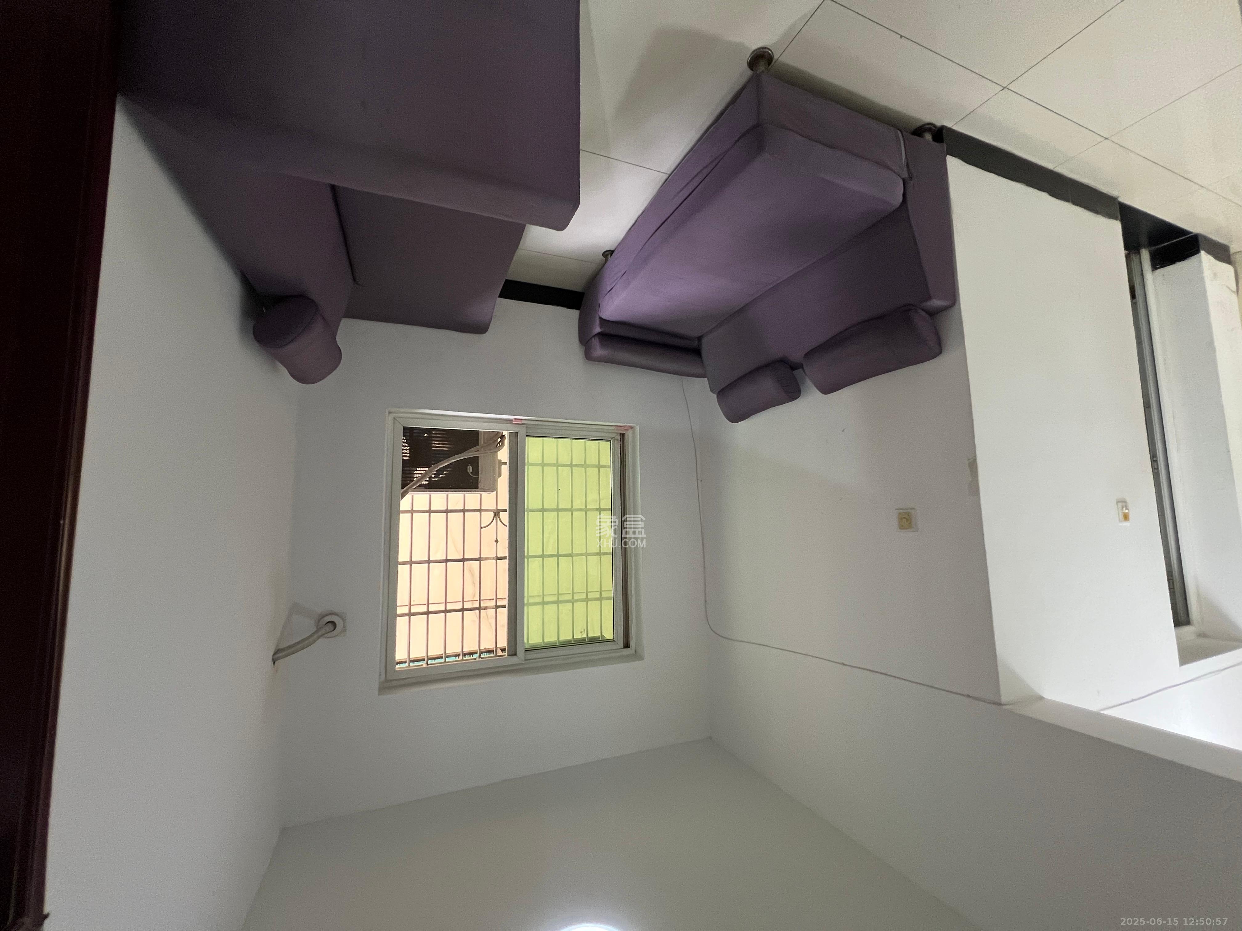 广泰家园  3室2厅2卫    1600.0元/月 广泰家园  3室2厅2卫    1600.0元/月室内图