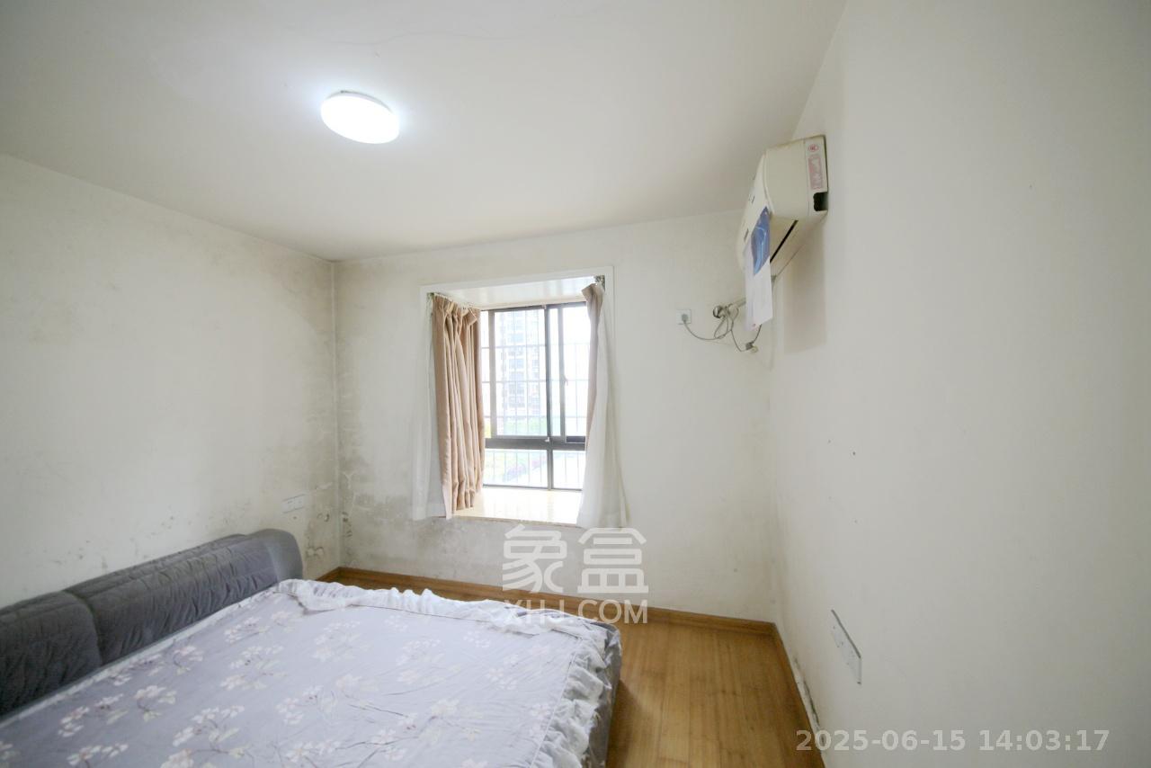 三江花中城 3室2厅2卫 2800.0元/月 三江花中城 3室2厅2卫 2800.0元/月室内图