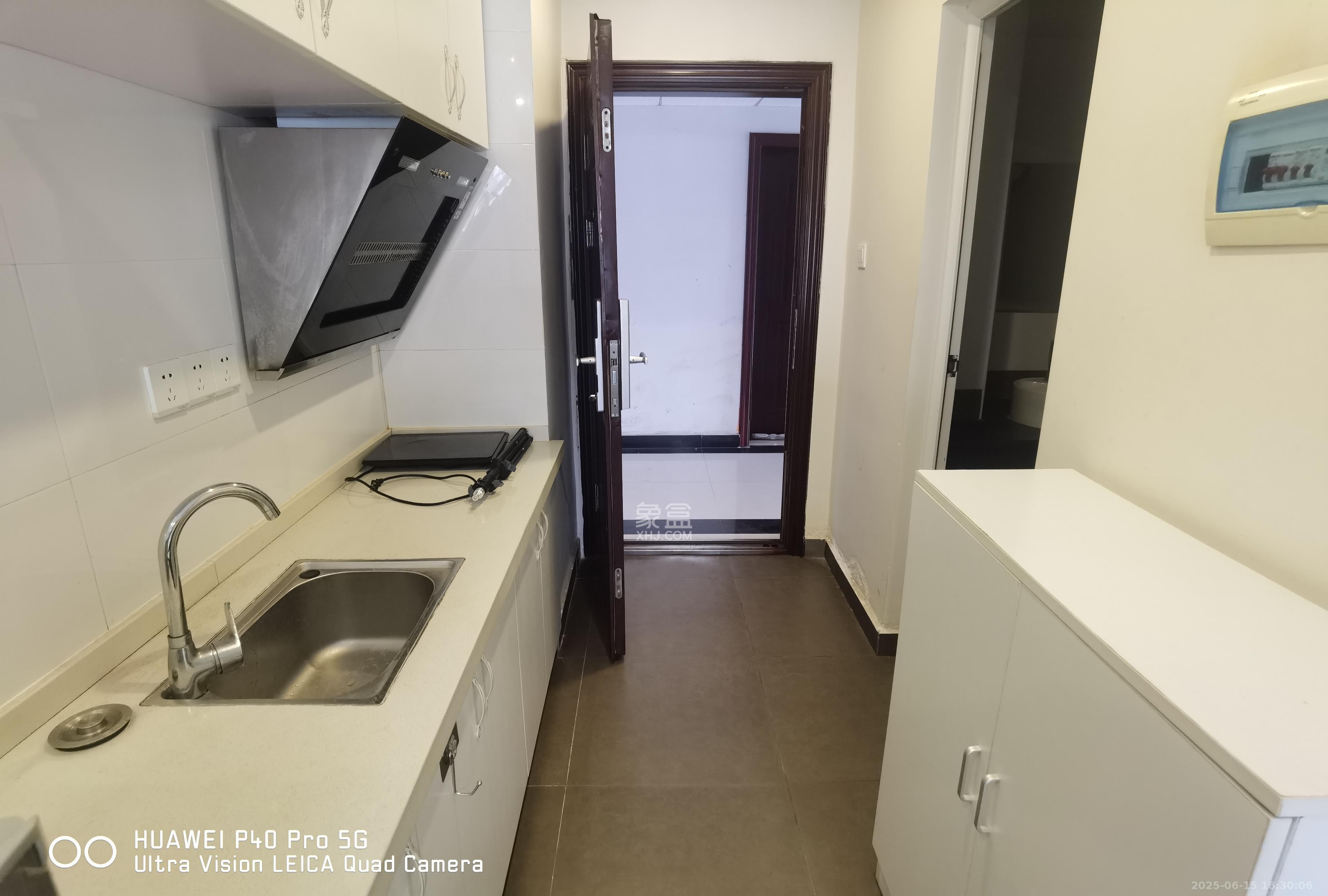 润沁园（润沁公馆）  1室1厅1卫    1600.0元/月室内图