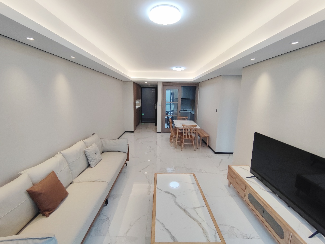 中海麓山境南区  3室2厅2卫   3200.00元/月户型图