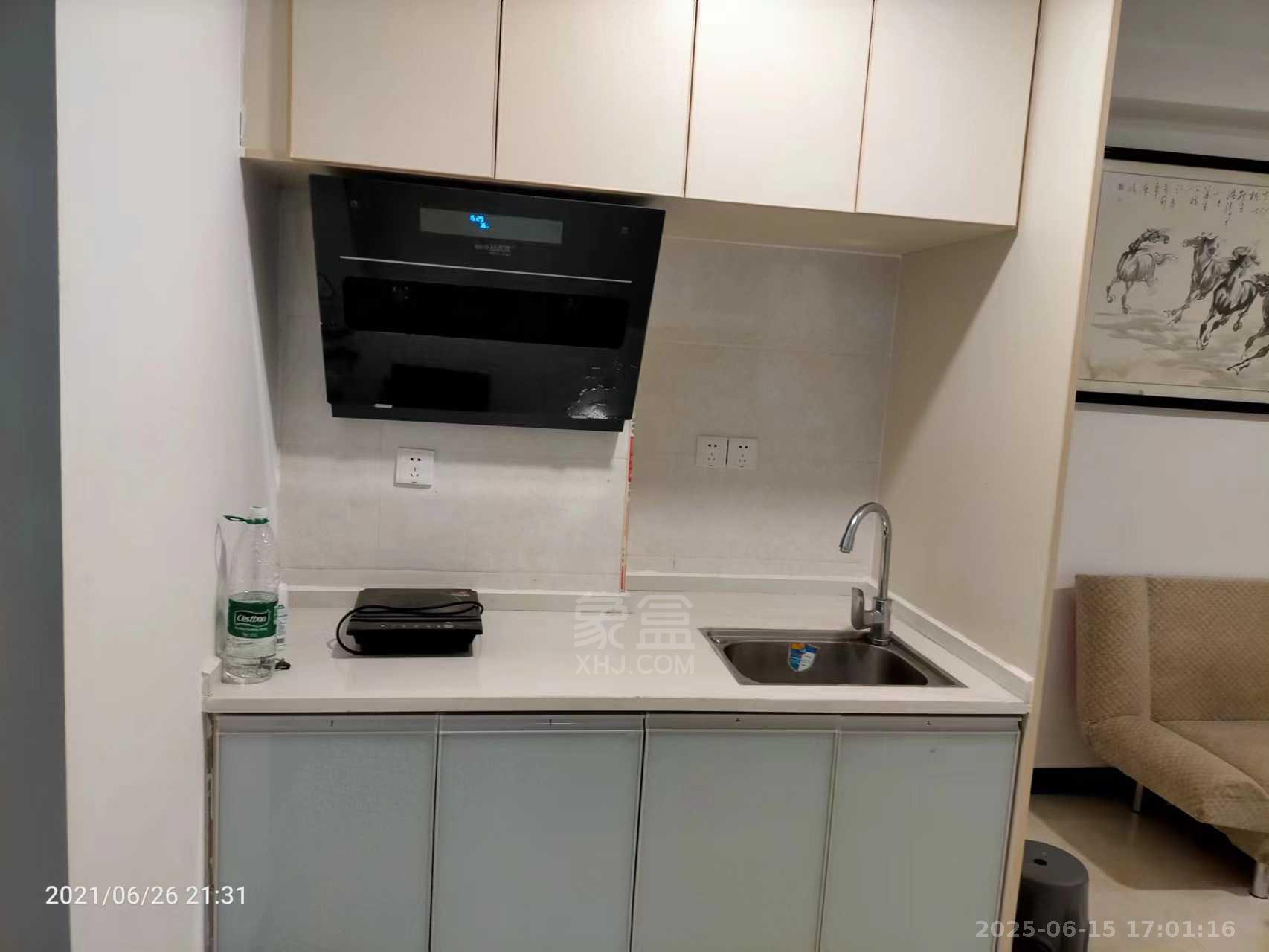 福鑫大厦 2室1厅1卫 1300.0元/月 福鑫大厦 2室1厅1卫 1300.0元/月室内图