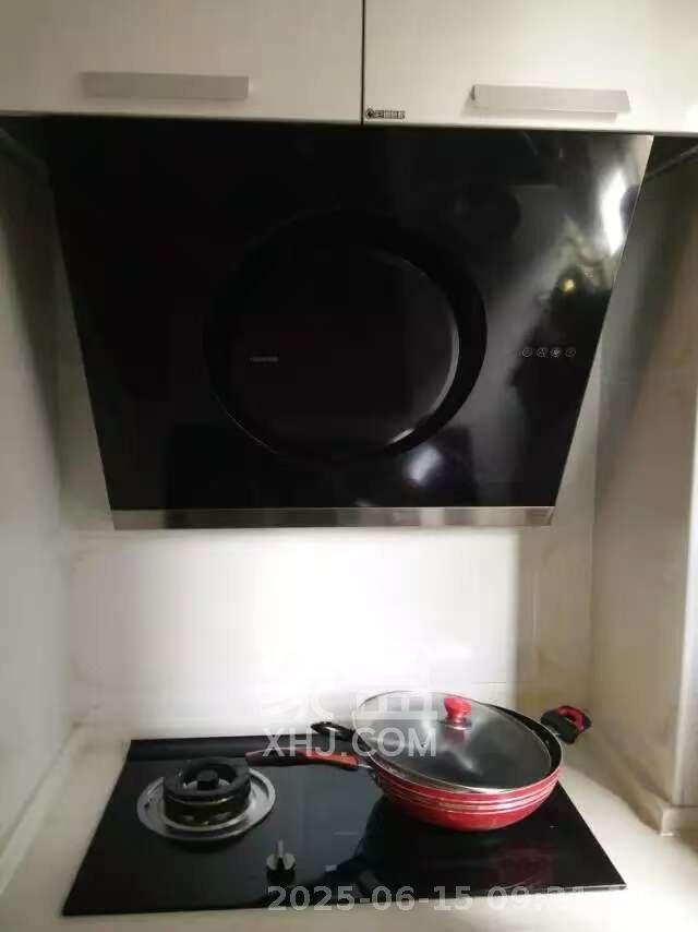 万博汇  2室2厅1卫   2300.00元/月室内图