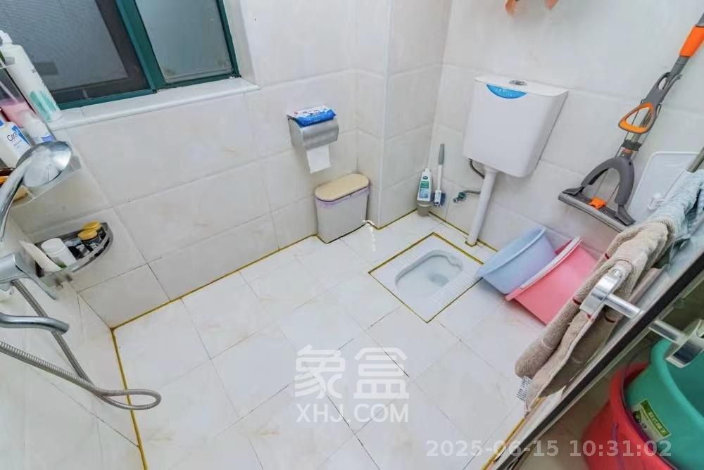 威尔士春天  2室2厅1卫   2500.00元/月室内图