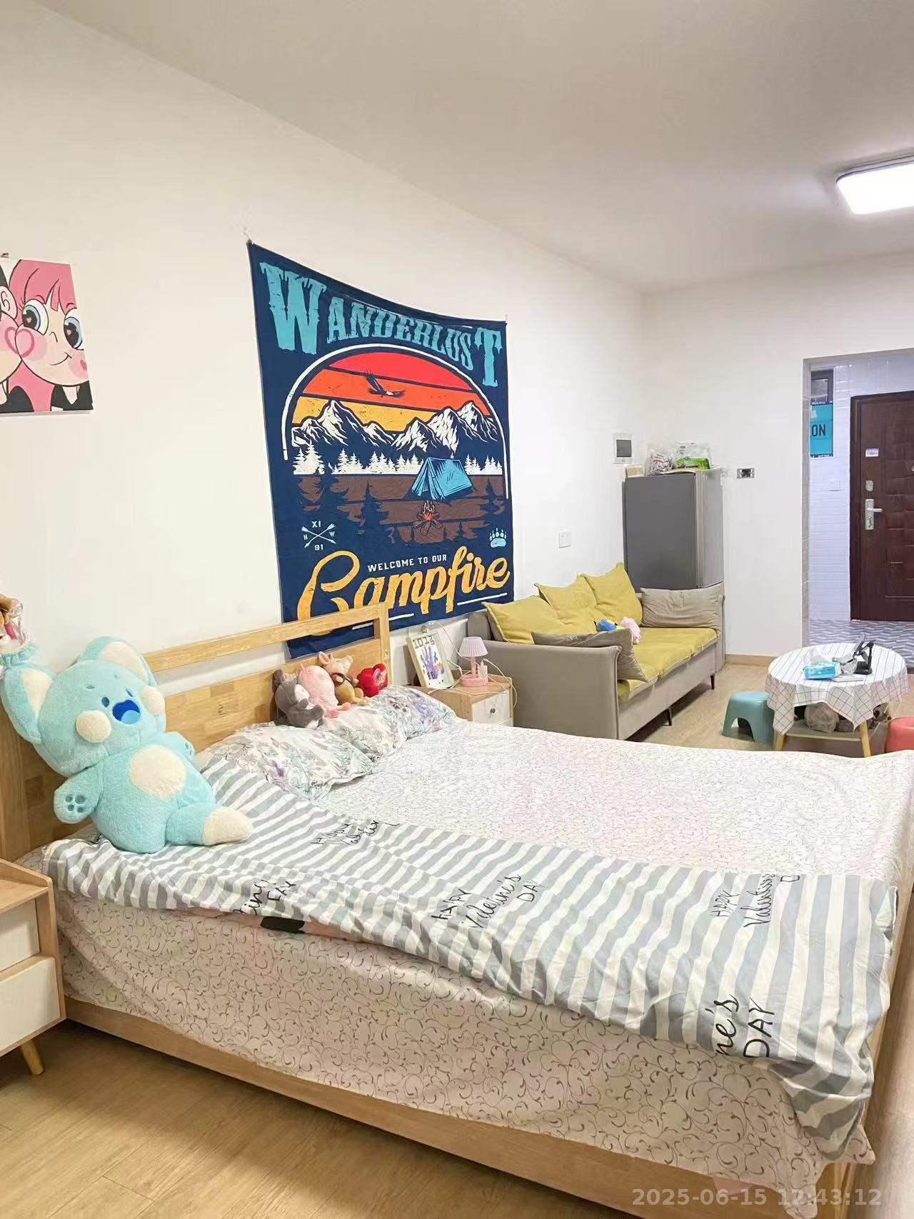 剑桥名门  1室1厅1卫   1500.00元/月室内图