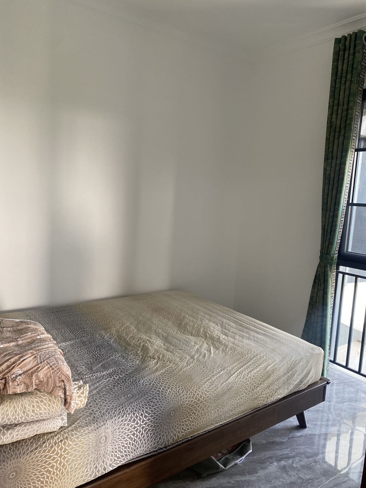 观澜湖九里 3室2厅1卫 168.0万 观澜湖九里 3室2厅1卫 168.0万客厅