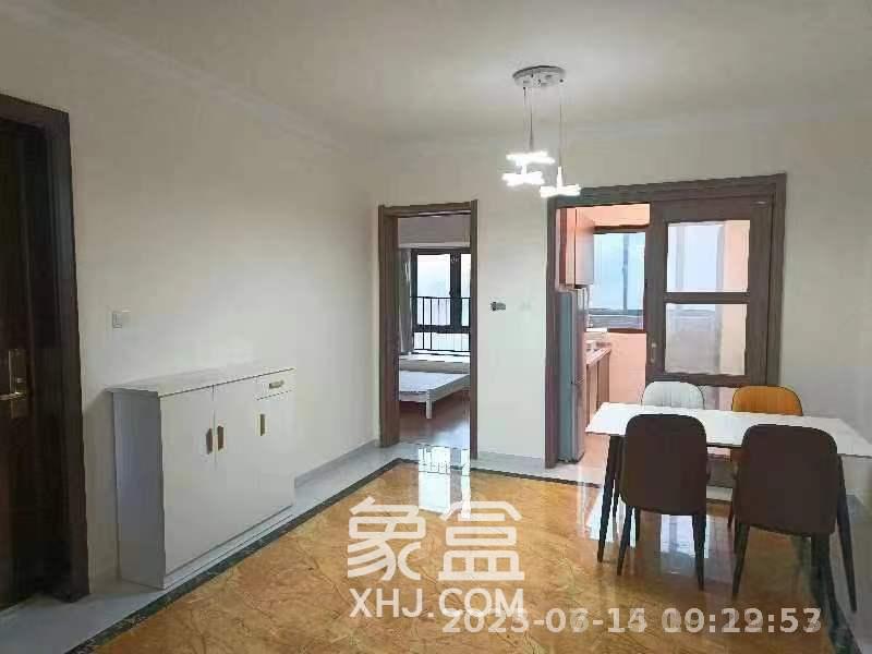 碧桂园公园壹号(凯怡茗苑) 3室2厅2卫 2000.0元/月 碧桂园公园壹号(凯怡茗苑) 3室2厅2卫 2000.0元/月室内图