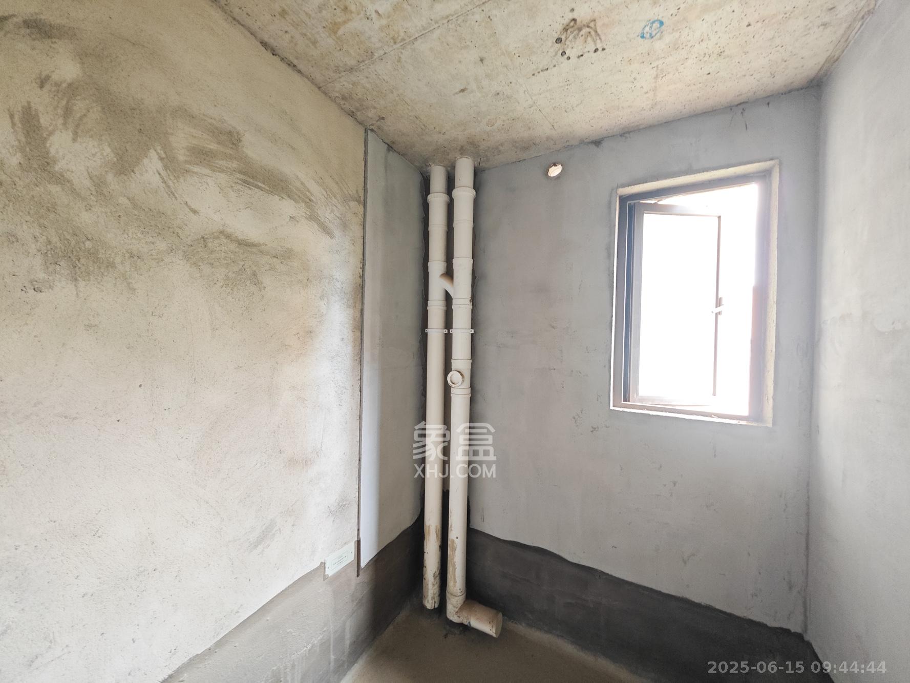 合能枫丹丽舍(柏悦名苑) 3室2厅2卫 105.0万 合能枫丹丽舍(柏悦名苑) 3室2厅2卫 105.0万其他