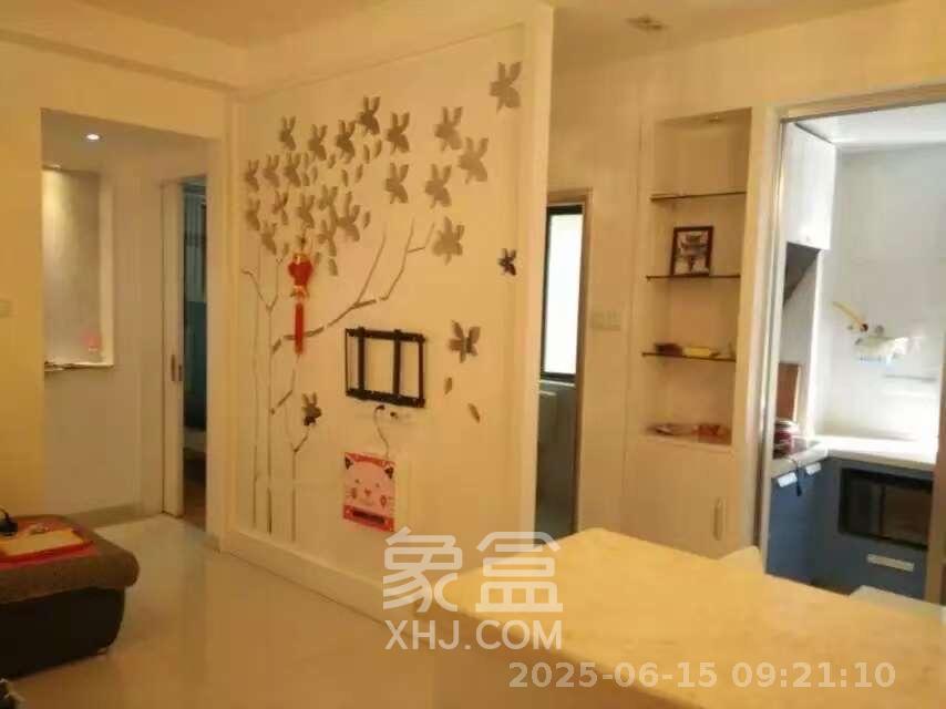 万博汇  2室2厅1卫   2300.00元/月室内图