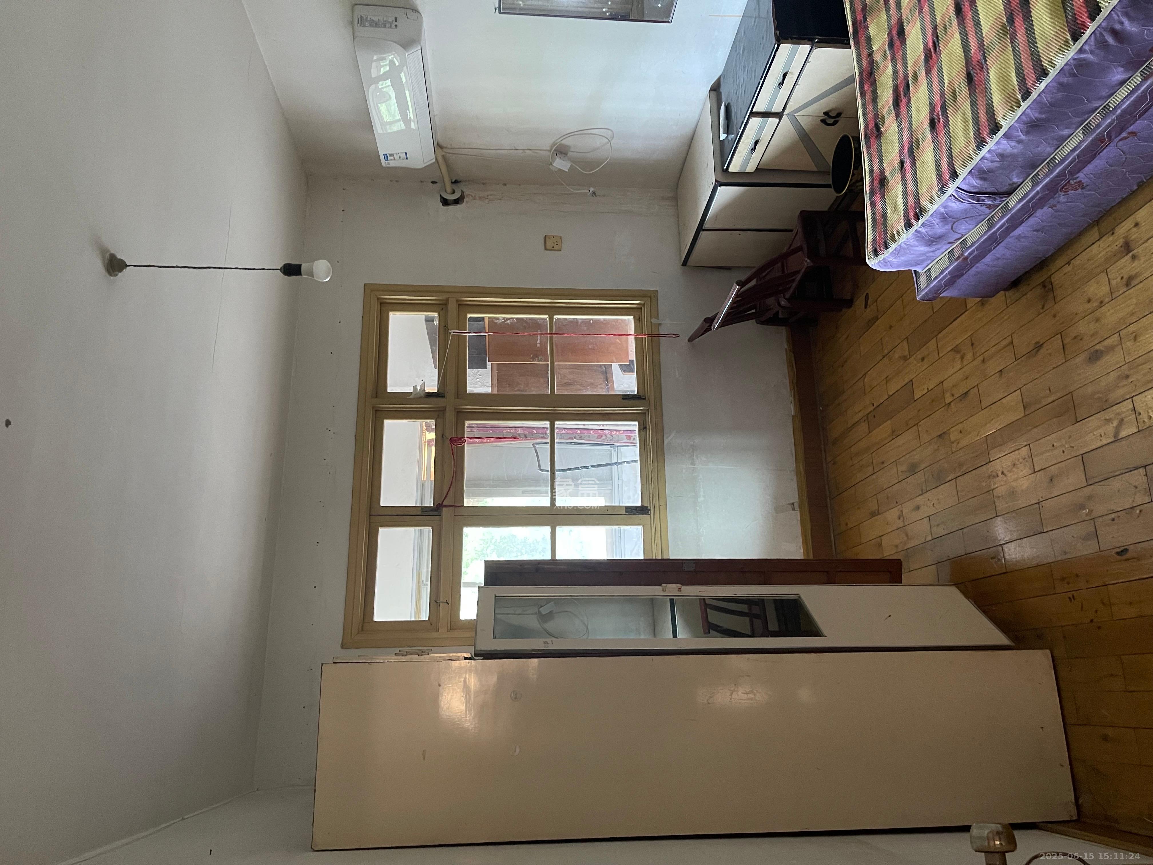 南园小区  2室2厅1卫   1200.00元/月室内图