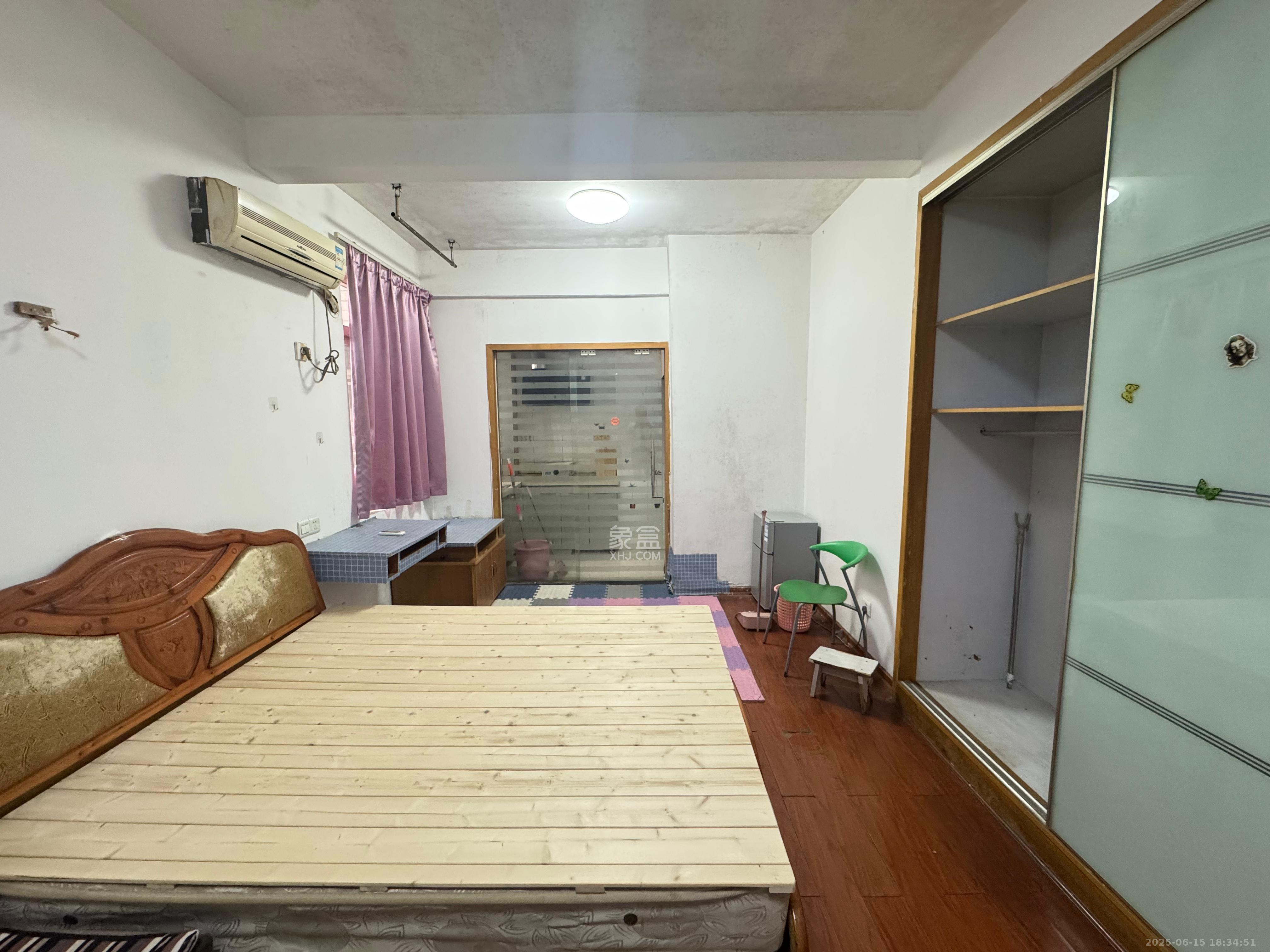 东方新世界 1室1厅1卫 1350.0元/月 东方新世界 1室1厅1卫 1350.0元/月室内图