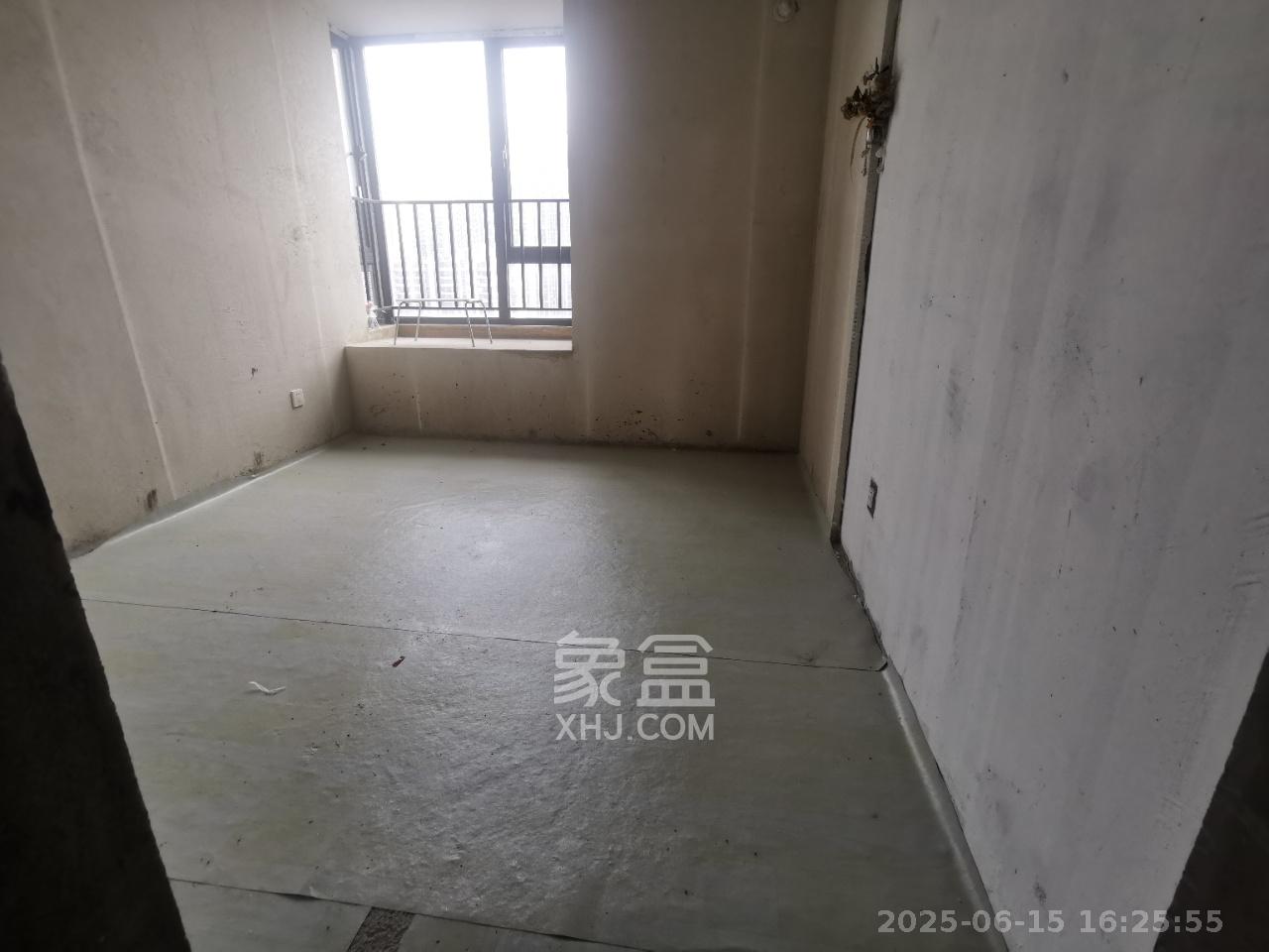 长房东旭国际 4室2厅2卫 1500.0元/月 长房东旭国际 4室2厅2卫 1500.0元/月室内图