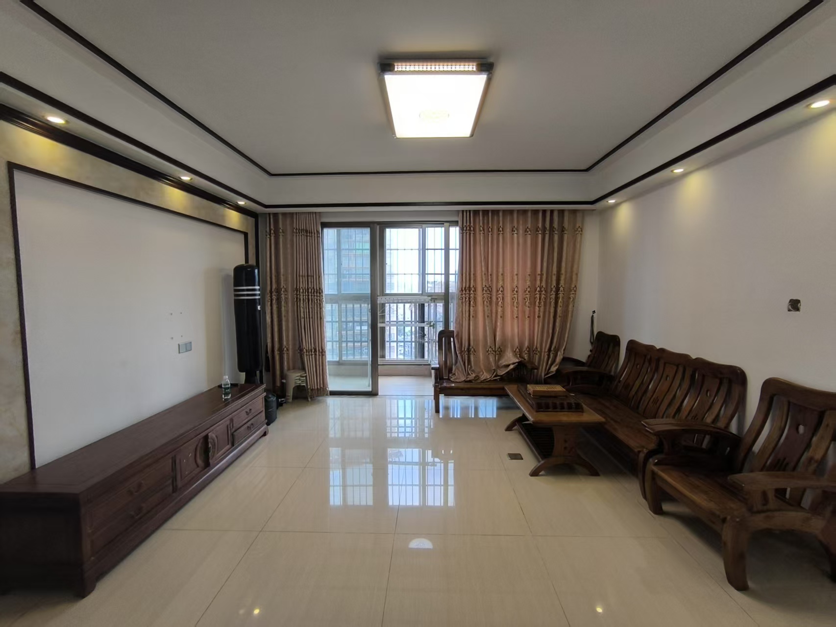 滨江绿都  3室2厅2卫    159.0万 滨江绿都  3室2厅2卫    159.0万户型图