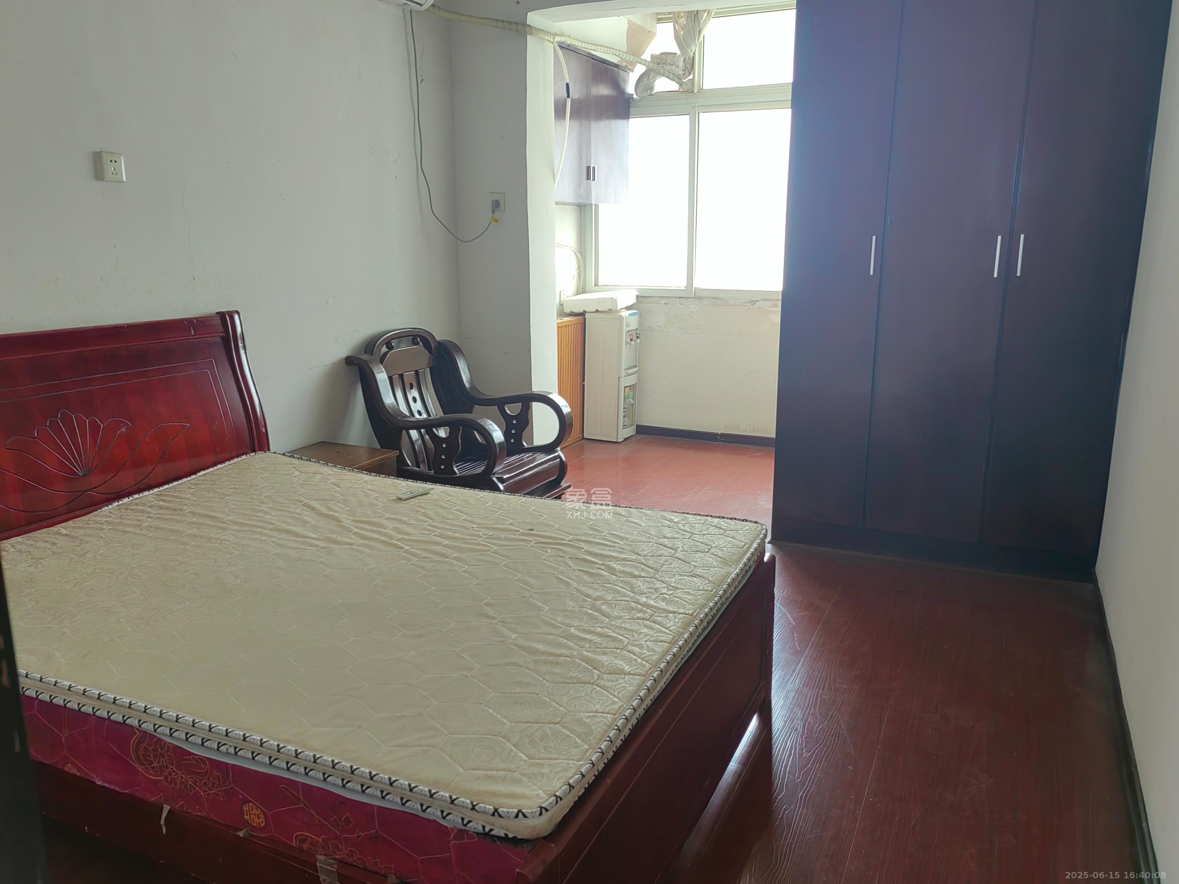 化工宿舍 2室1厅1卫 1800.0元/月 化工宿舍 2室1厅1卫 1800.0元/月室内图
