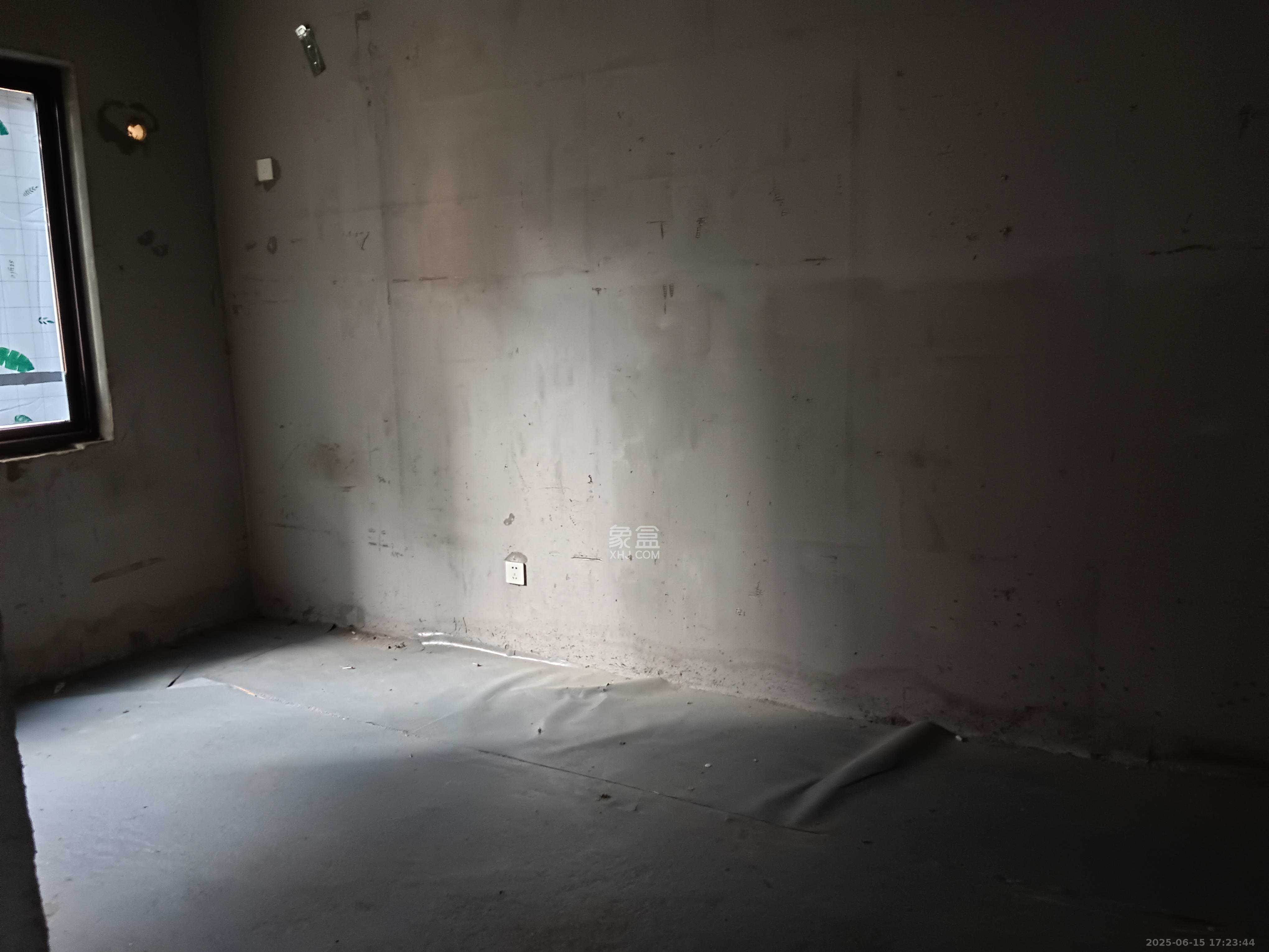 东方美地 3室2厅2卫 1500.0元/月 东方美地 3室2厅2卫 1500.0元/月室内图