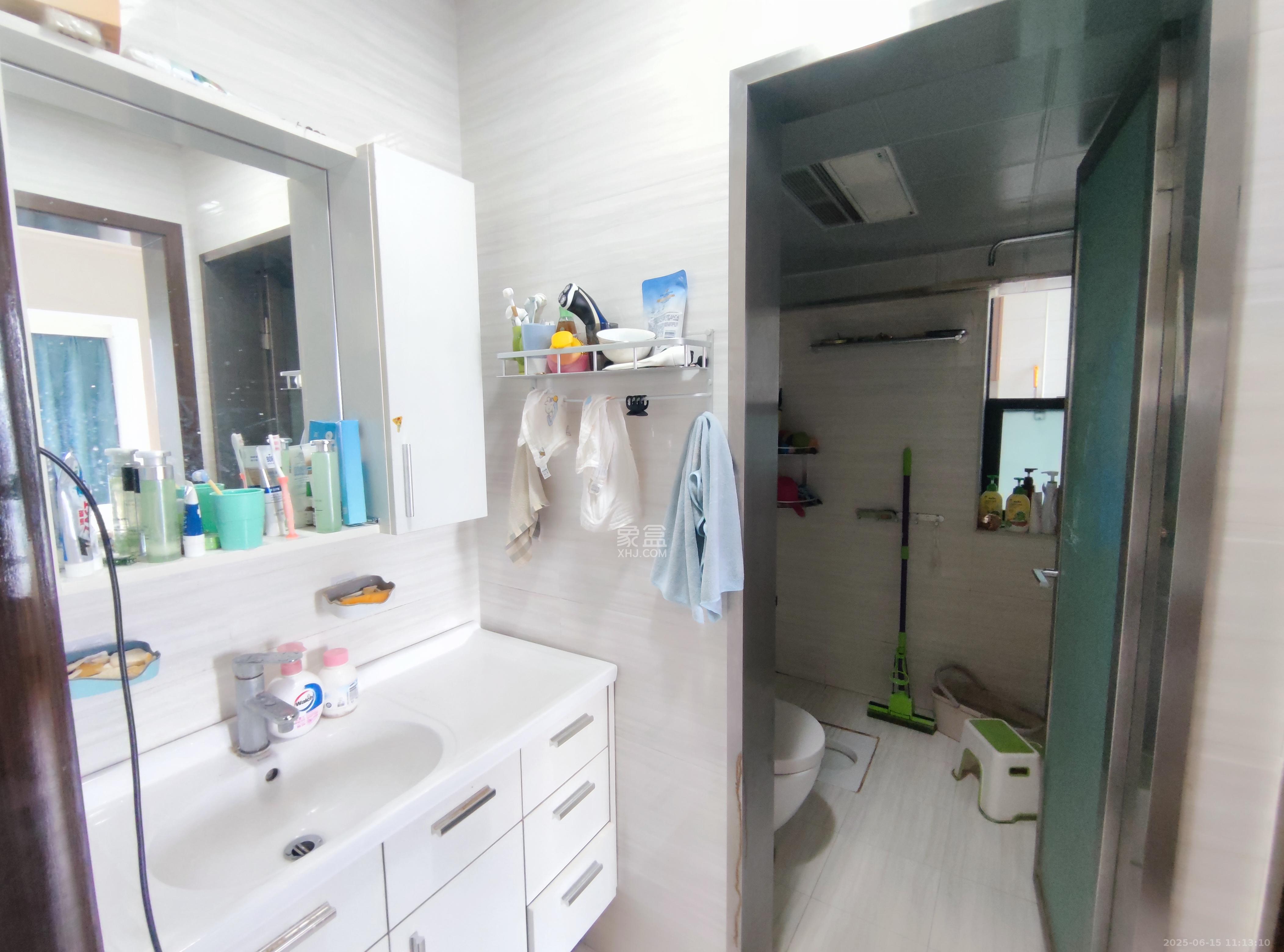 蝴蝶谷  2室2厅1卫   1700.00元/月室内图