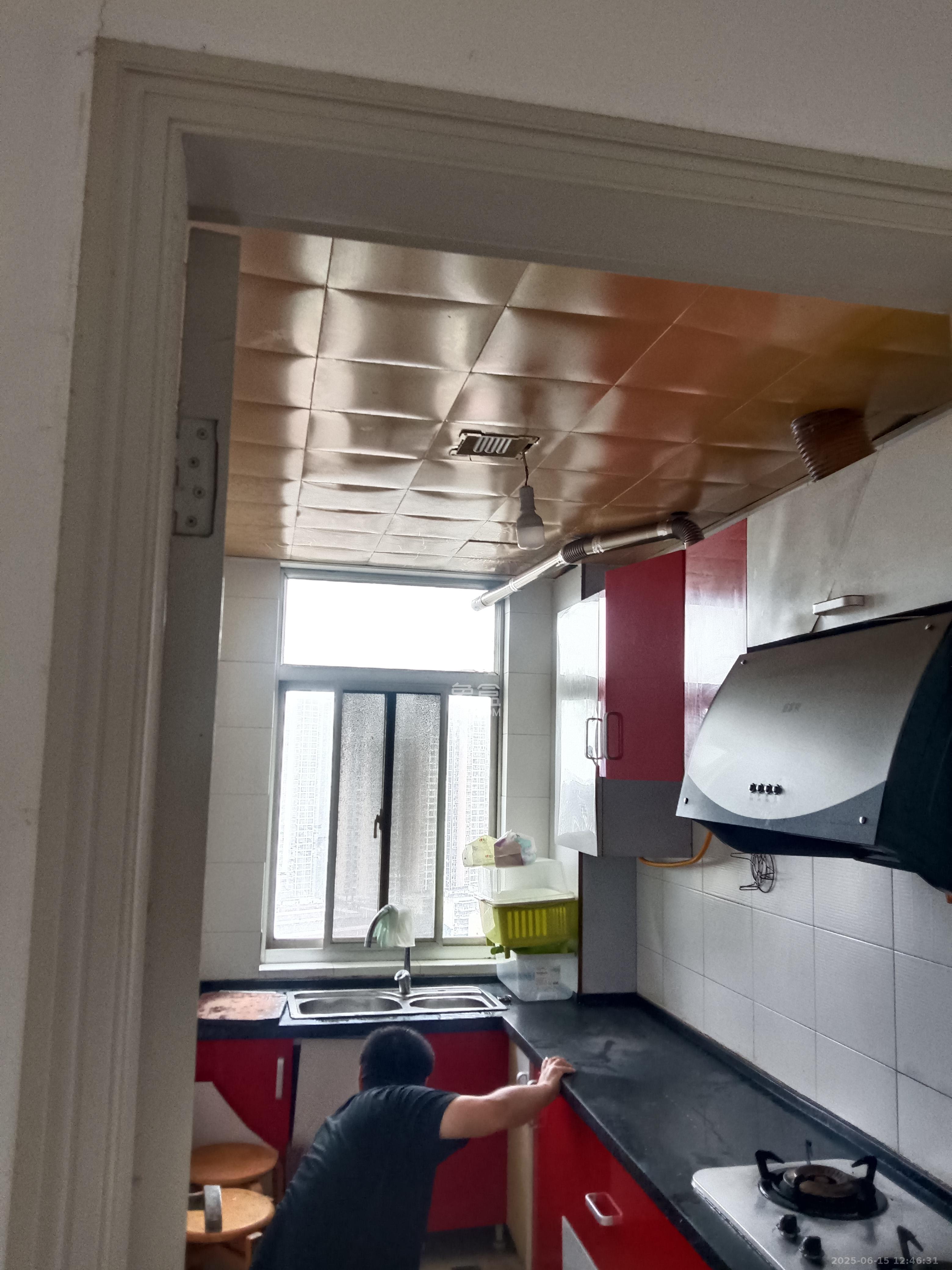 东方新世界 2室2厅1卫 2200.0元/月 东方新世界 2室2厅1卫 2200.0元/月室内图