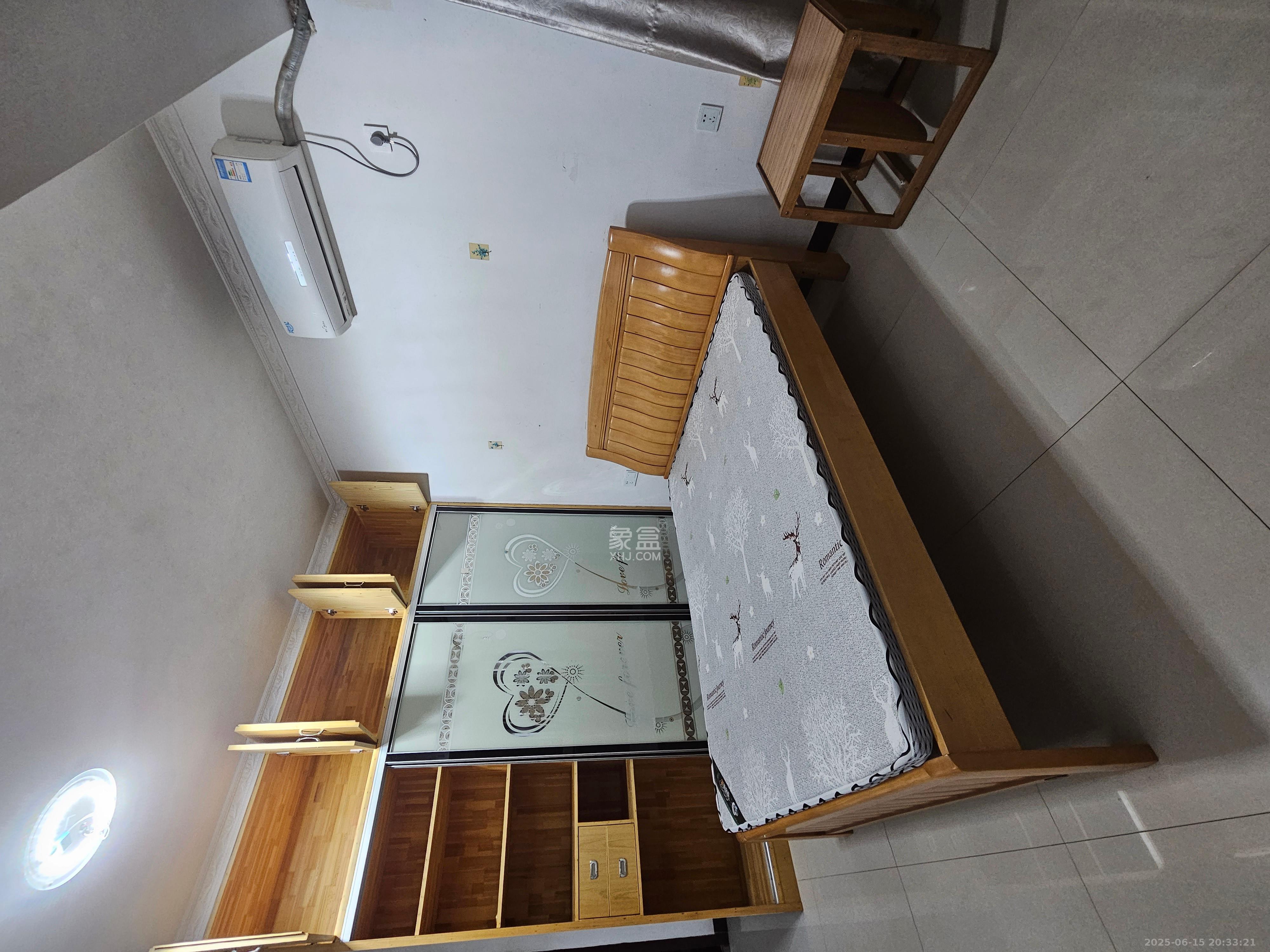 家兴苑  1室1厅1卫   1400.00元/月室内图