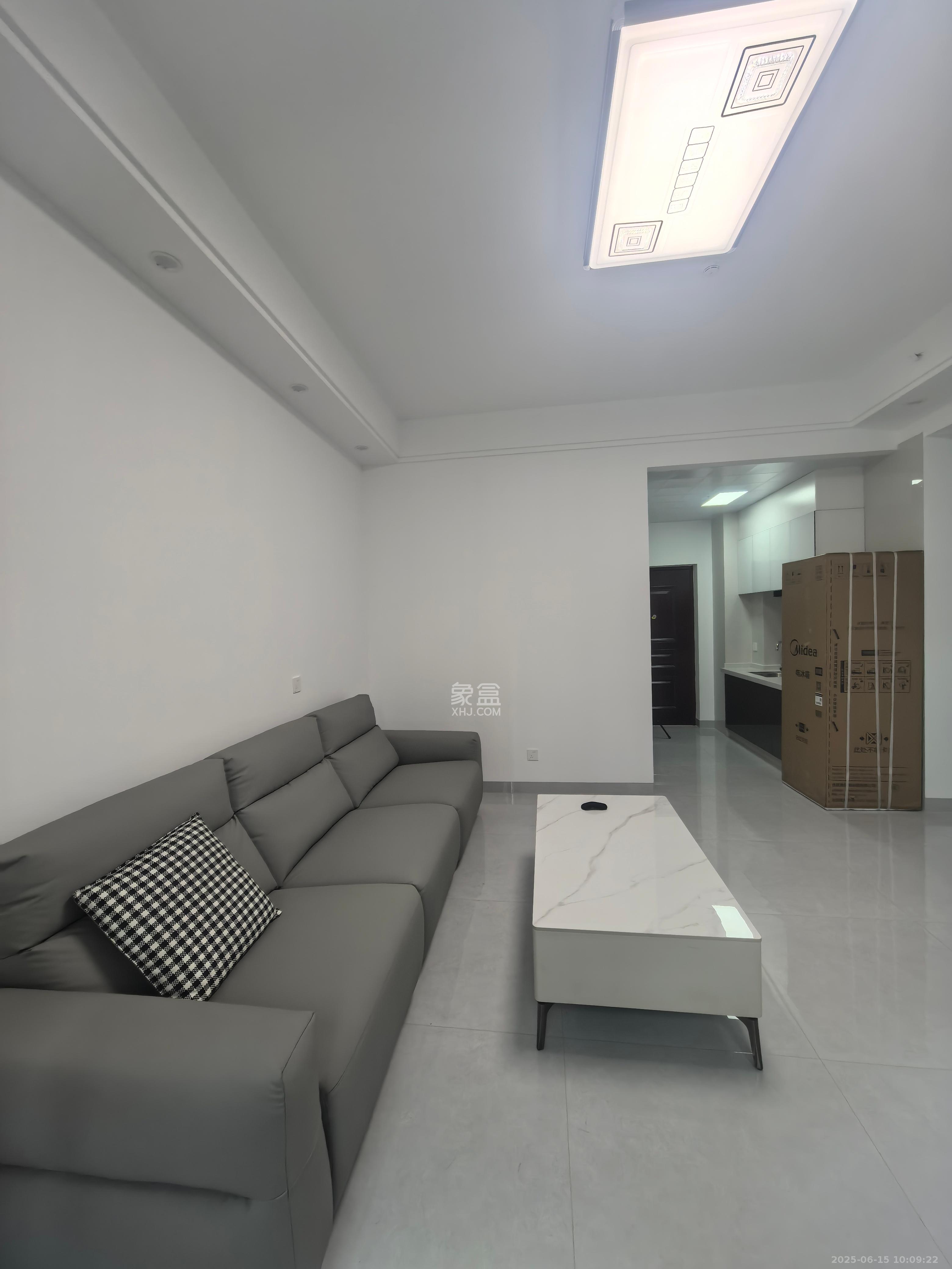 中建悦和城  2室1厅1卫    2400.0元/月 中建悦和城  2室1厅1卫    2400.0元/月