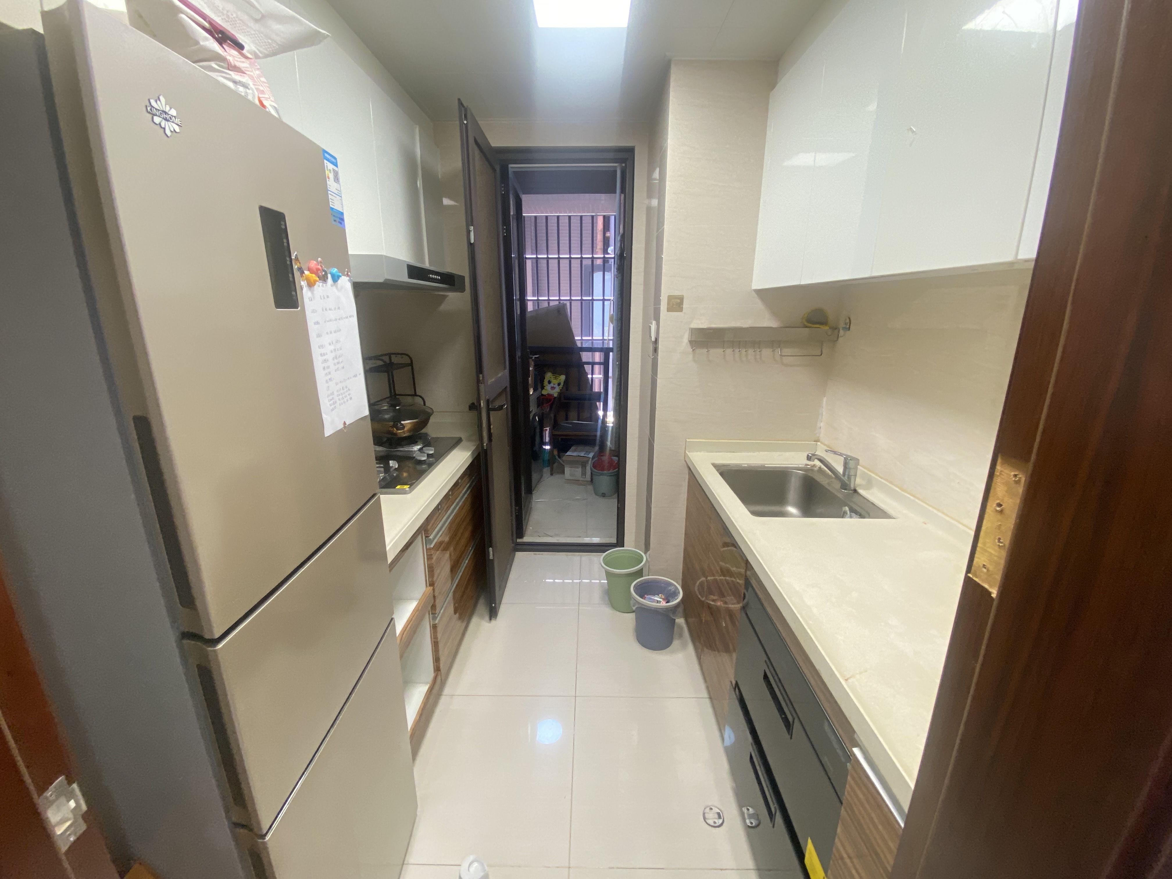 中海锦城  3室2厅2卫   2900.00元/月室内图