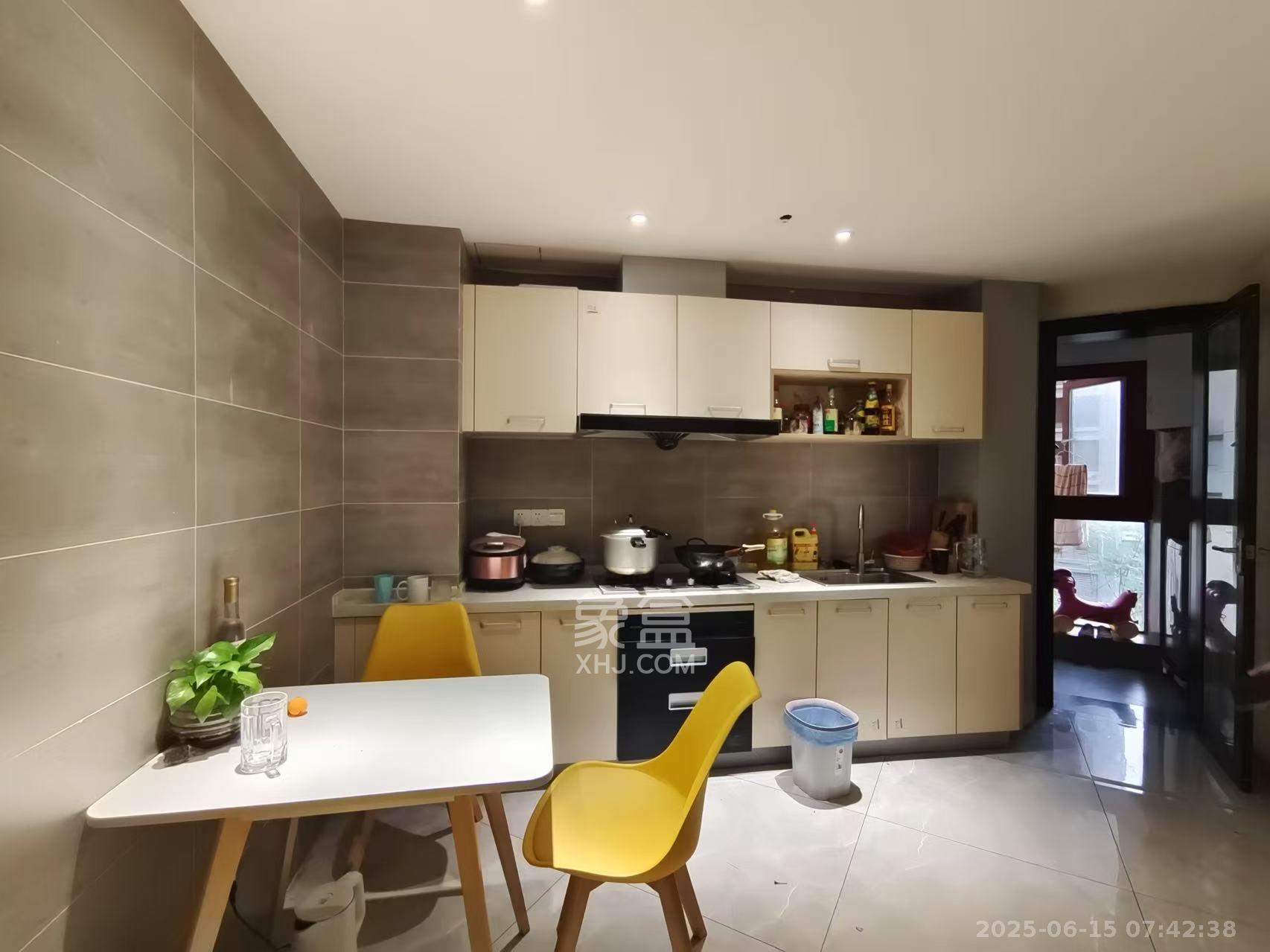 美洲故事高层 2室1厅1卫 1900.0元/月 美洲故事高层 2室1厅1卫 1900.0元/月室内图