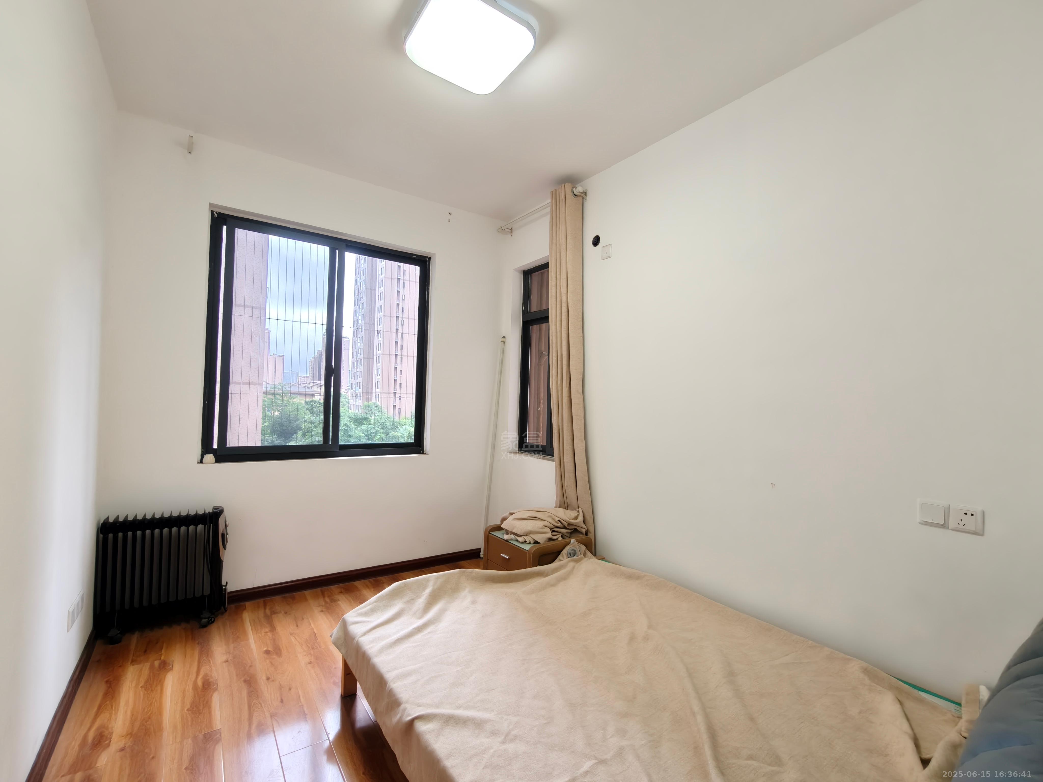 湘银星城 3室2厅1卫 1480.0元/月 湘银星城 3室2厅1卫 1480.0元/月室内图