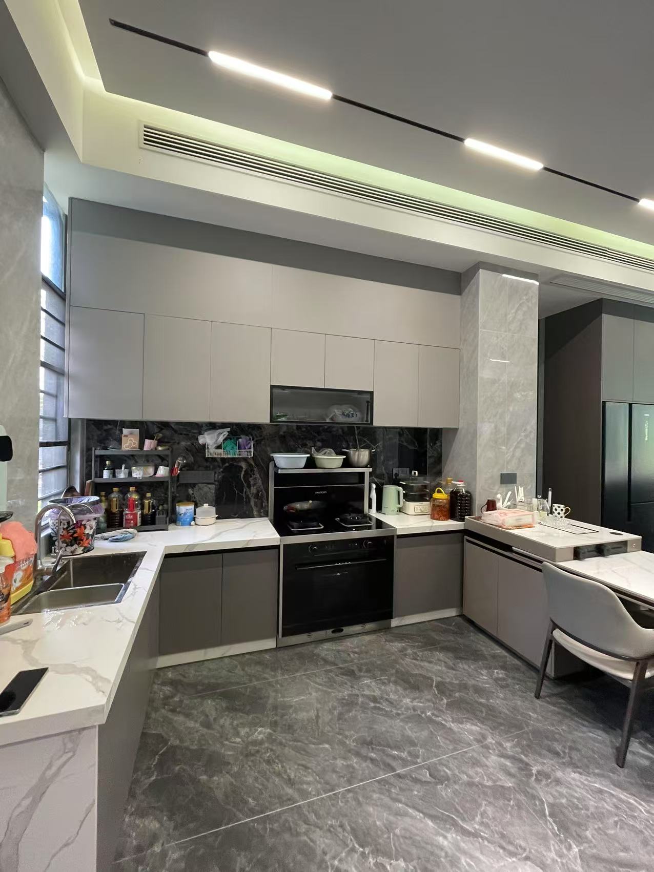 建发央著(悦发央著) 3室1厅2卫 3800.0元/月 建发央著(悦发央著) 3室1厅2卫 3800.0元/月室内图