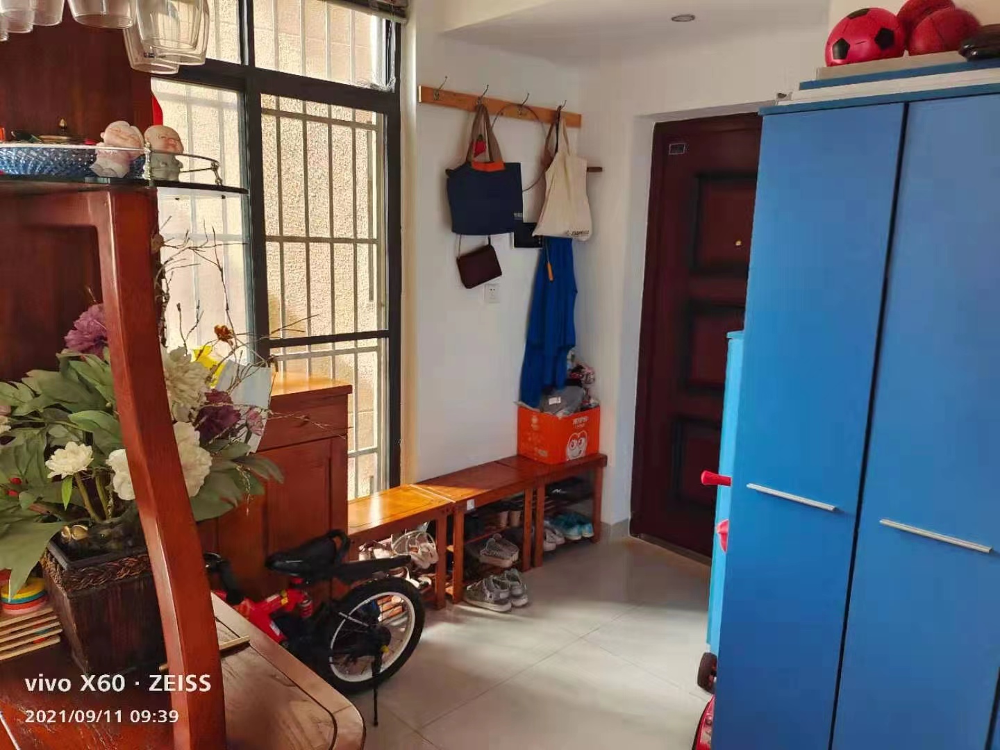 昌茂水木清华 4室2厅2卫 3300.0元/月 昌茂水木清华 4室2厅2卫 3300.0元/月室内图