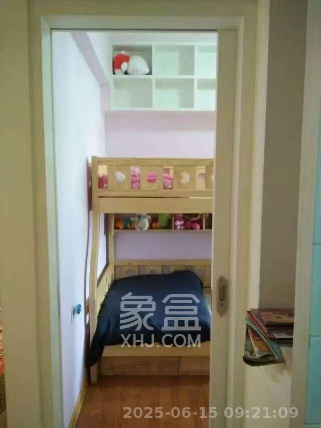 万博汇  2室2厅1卫   2300.00元/月室内图