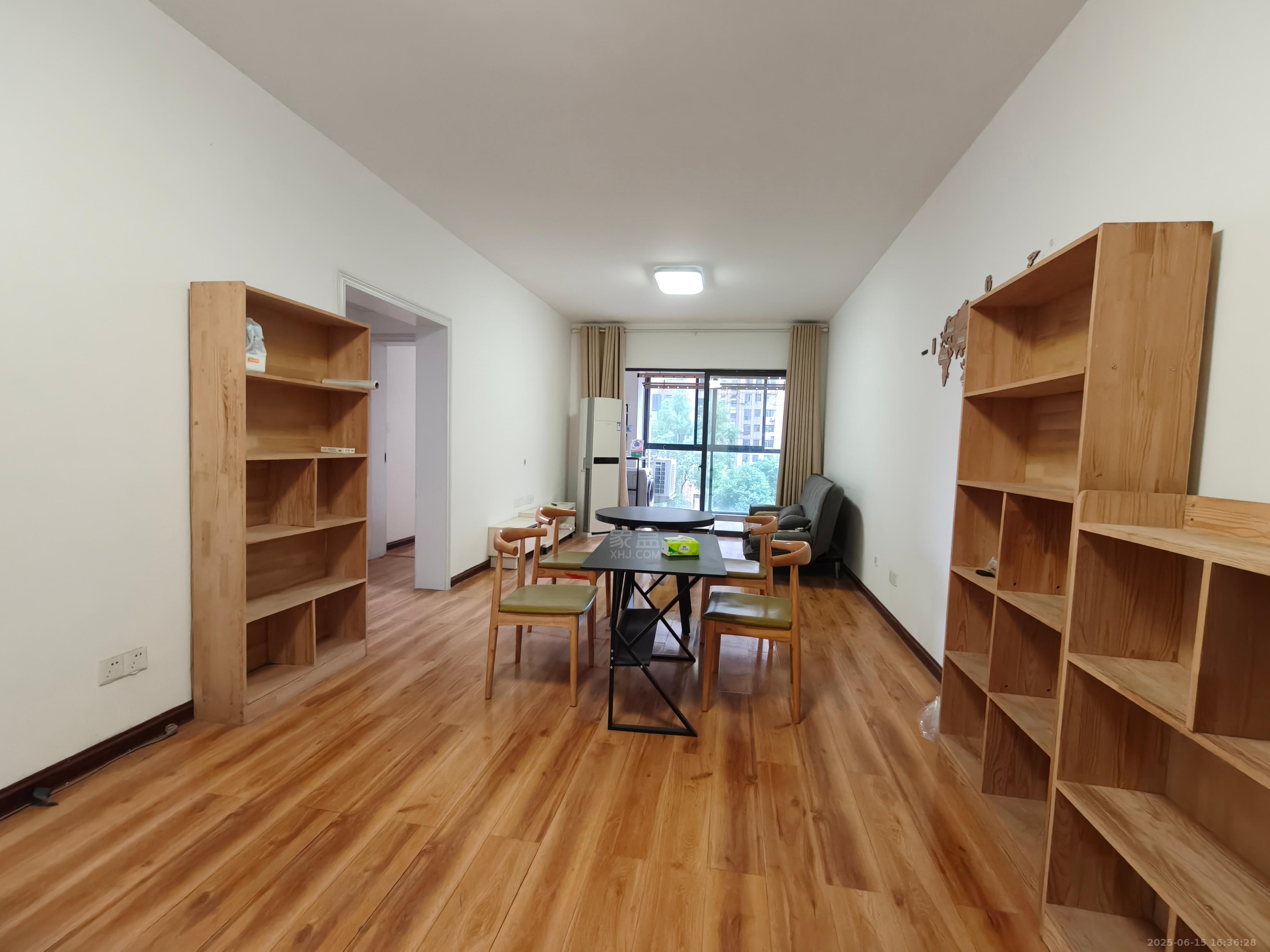 湘银星城 3室2厅1卫 1480.0元/月 湘银星城 3室2厅1卫 1480.0元/月室内图