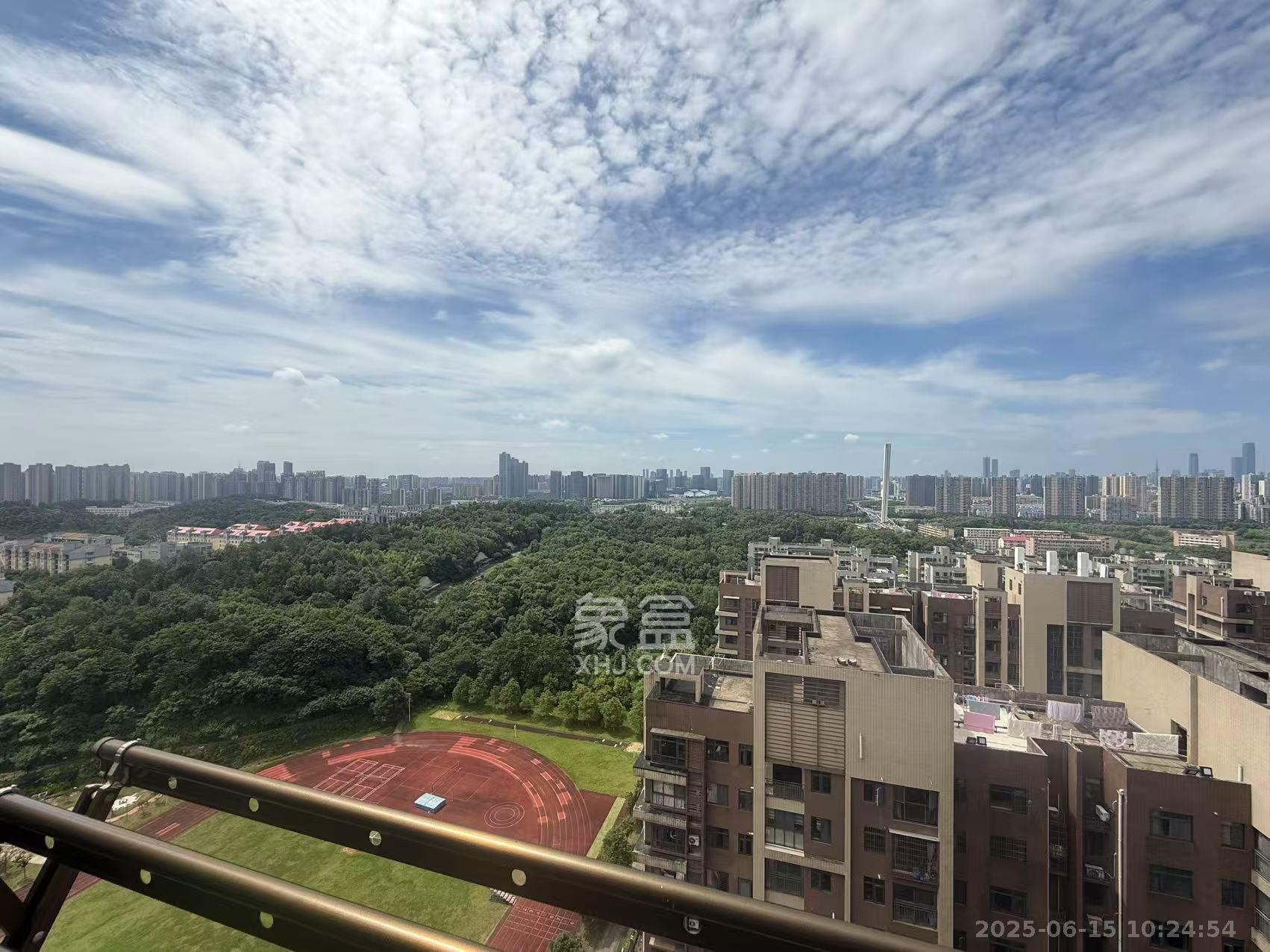 美利新世界  2室2厅1卫   2300.00元/月室内图