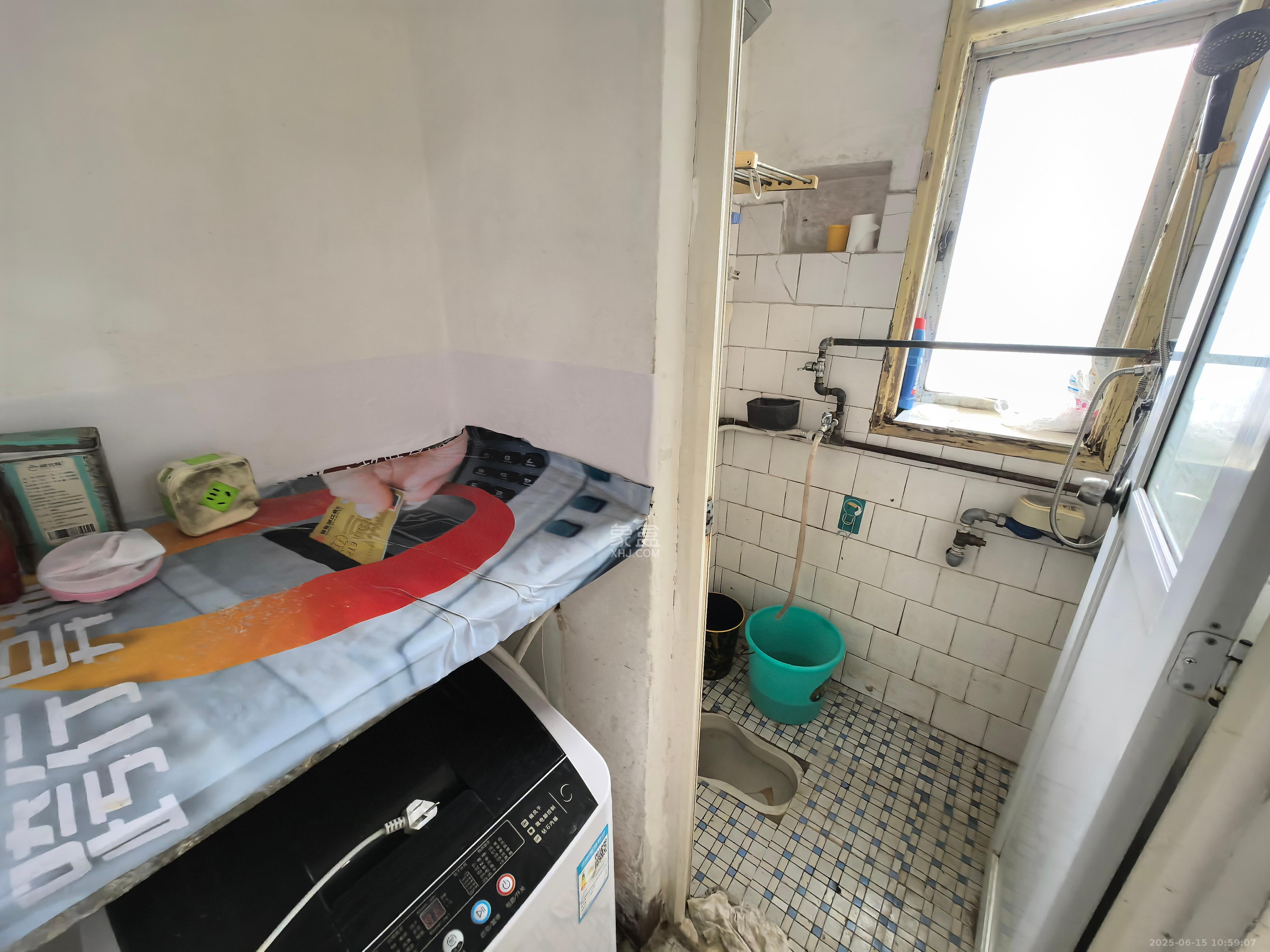 狮子山二片  3室1厅1卫    1100.0元/月室内图